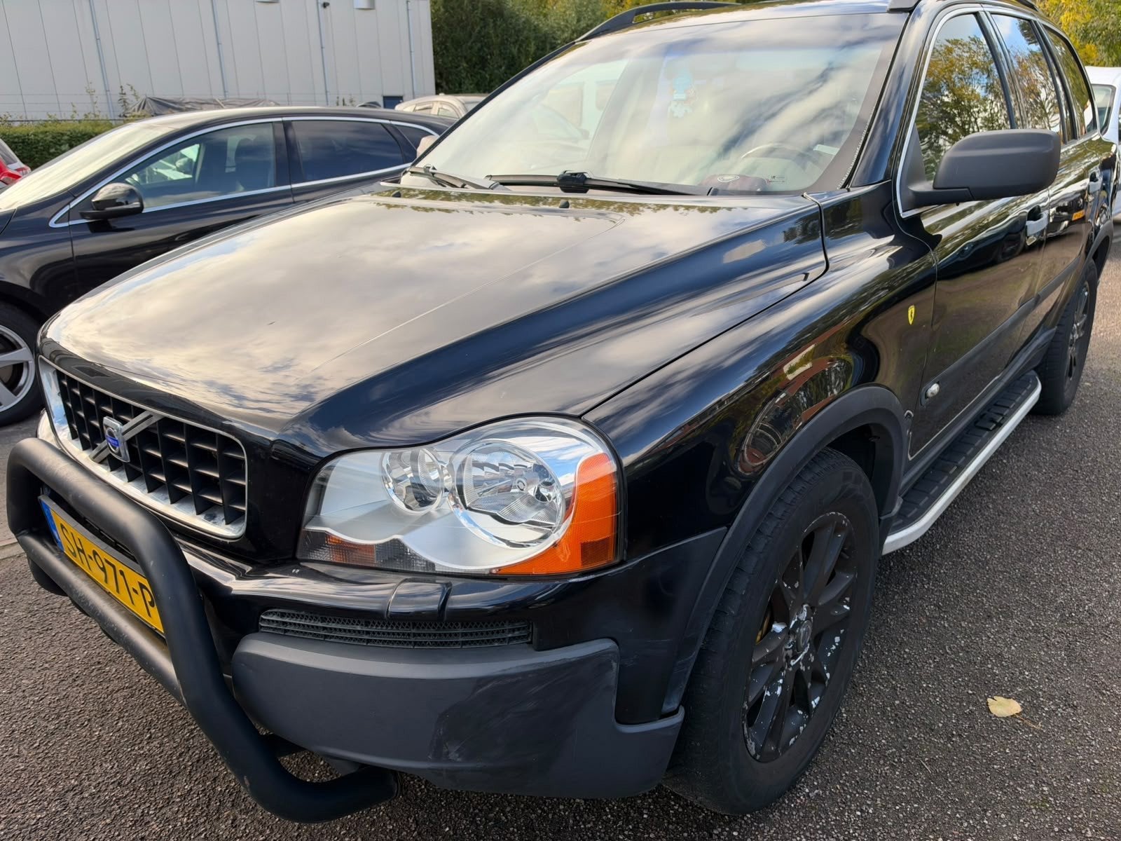 Volvo XC90 2.4 D5, Gebruikt, 255 €/maand, 7 stoelen, 11 km/l