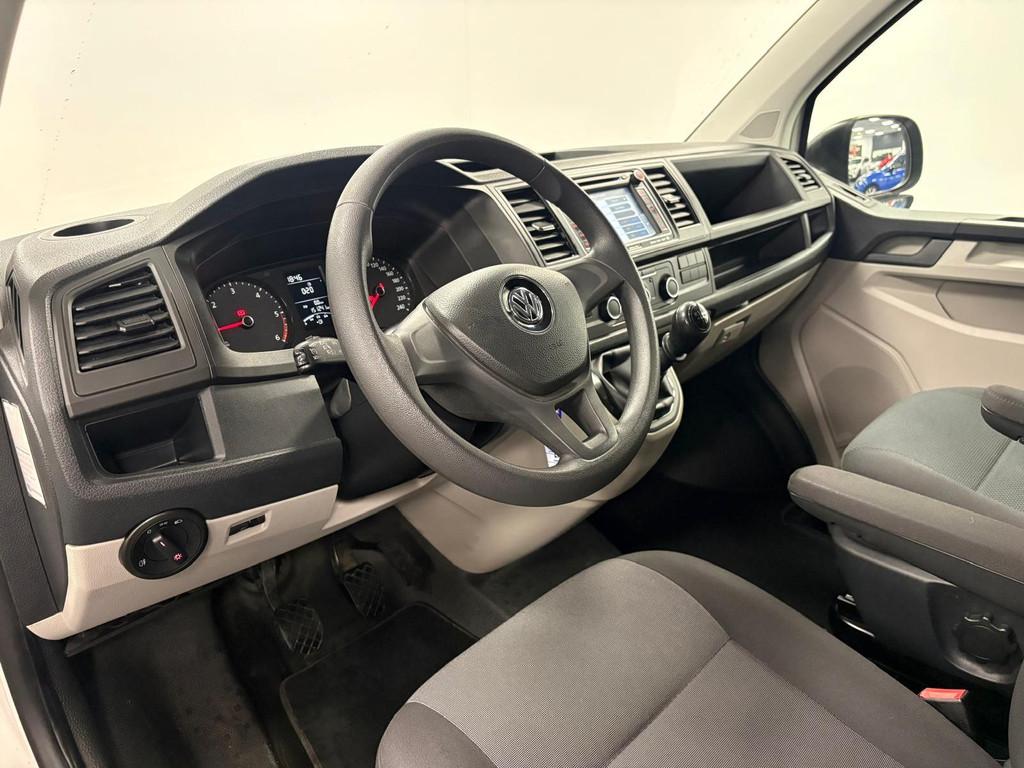 Volkswagen Transporter 2.0 TDI L2H*NAP*Cruise-Control*PDC*Tr, Voorwielaandrijving, Gebruikt, Euro 6, 4 cilinders