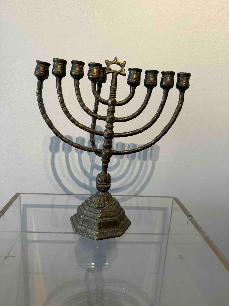 Zware Chanoeke joodse koperen kandelaar 9 arms, Ophalen of Verzenden, Koper of Brons