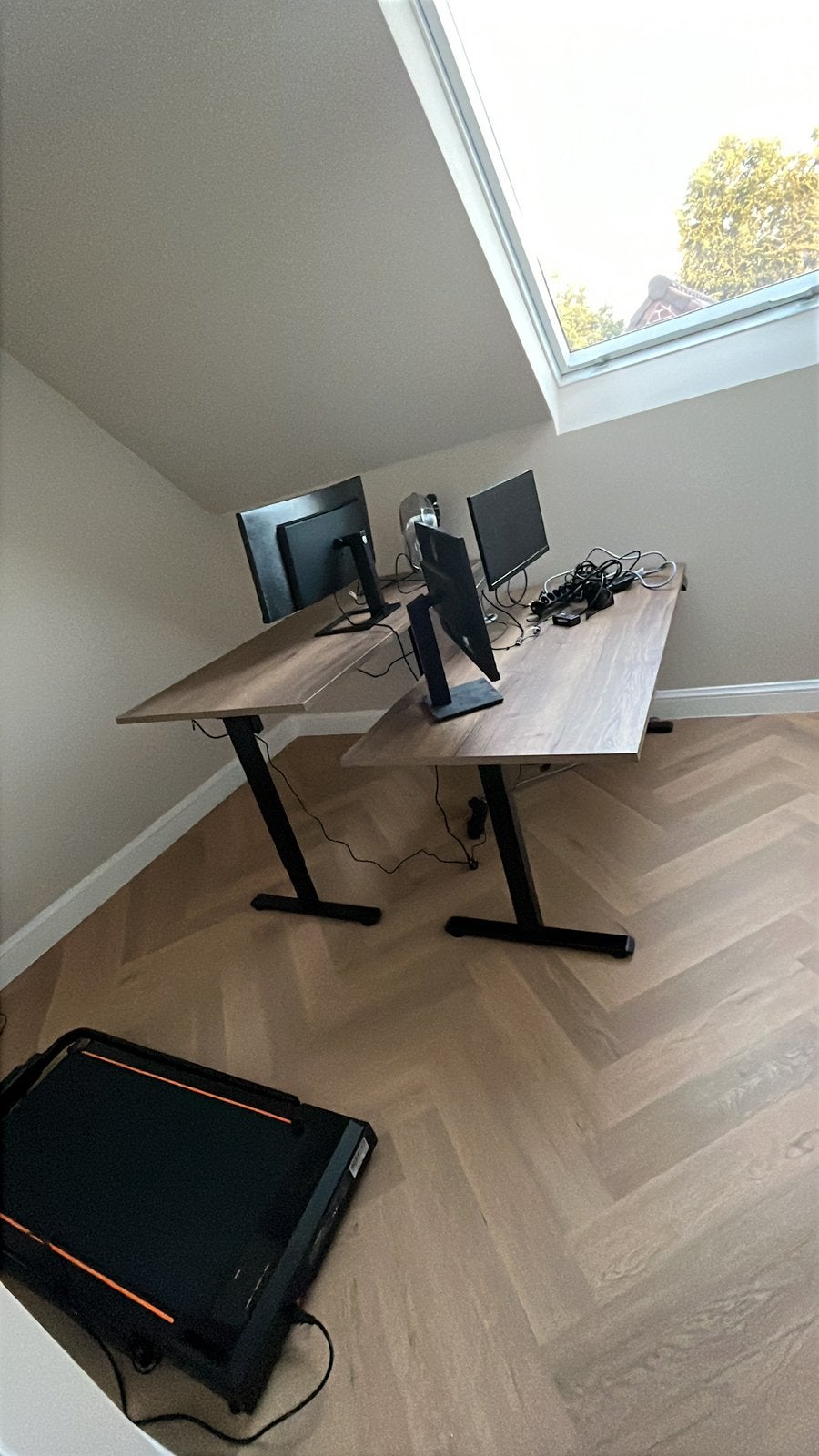 Verstelbaar bureau met eiken blad | 160x80 | zit-sta bureau, Ophalen of Verzenden, Zo goed als nieuw, Zit-sta bureau