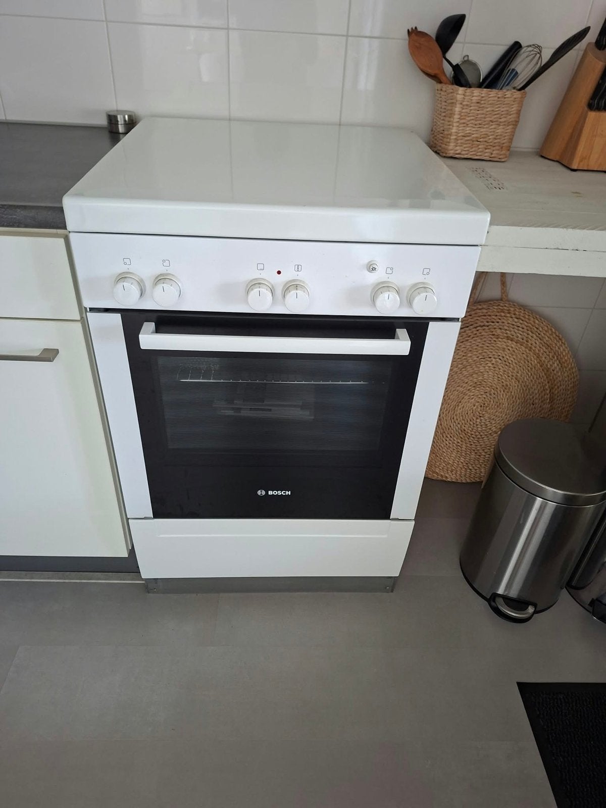 Bosch Fornuis met Oven - als nieuw, Ophalen, 4 kookzones, Zo goed als nieuw, Gas
