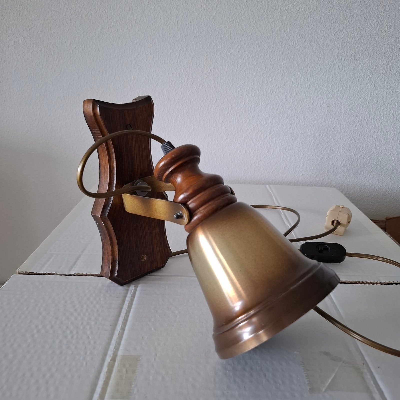 vintage wandlamp metaal/ hout, Huis en Inrichting, Ophalen of Verzenden, Hout