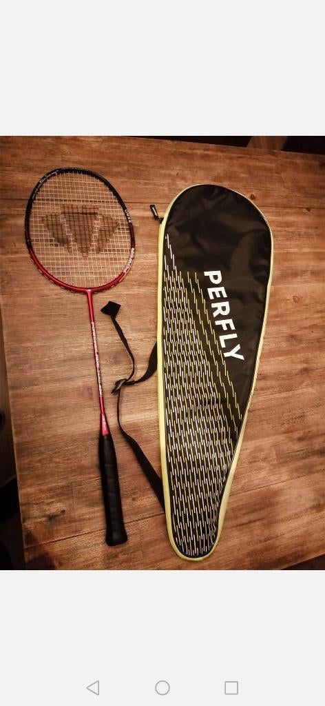 Badminton racket, Sport en Fitness, Badminton, Ophalen of Verzenden, Zo goed als nieuw, Racket(s)