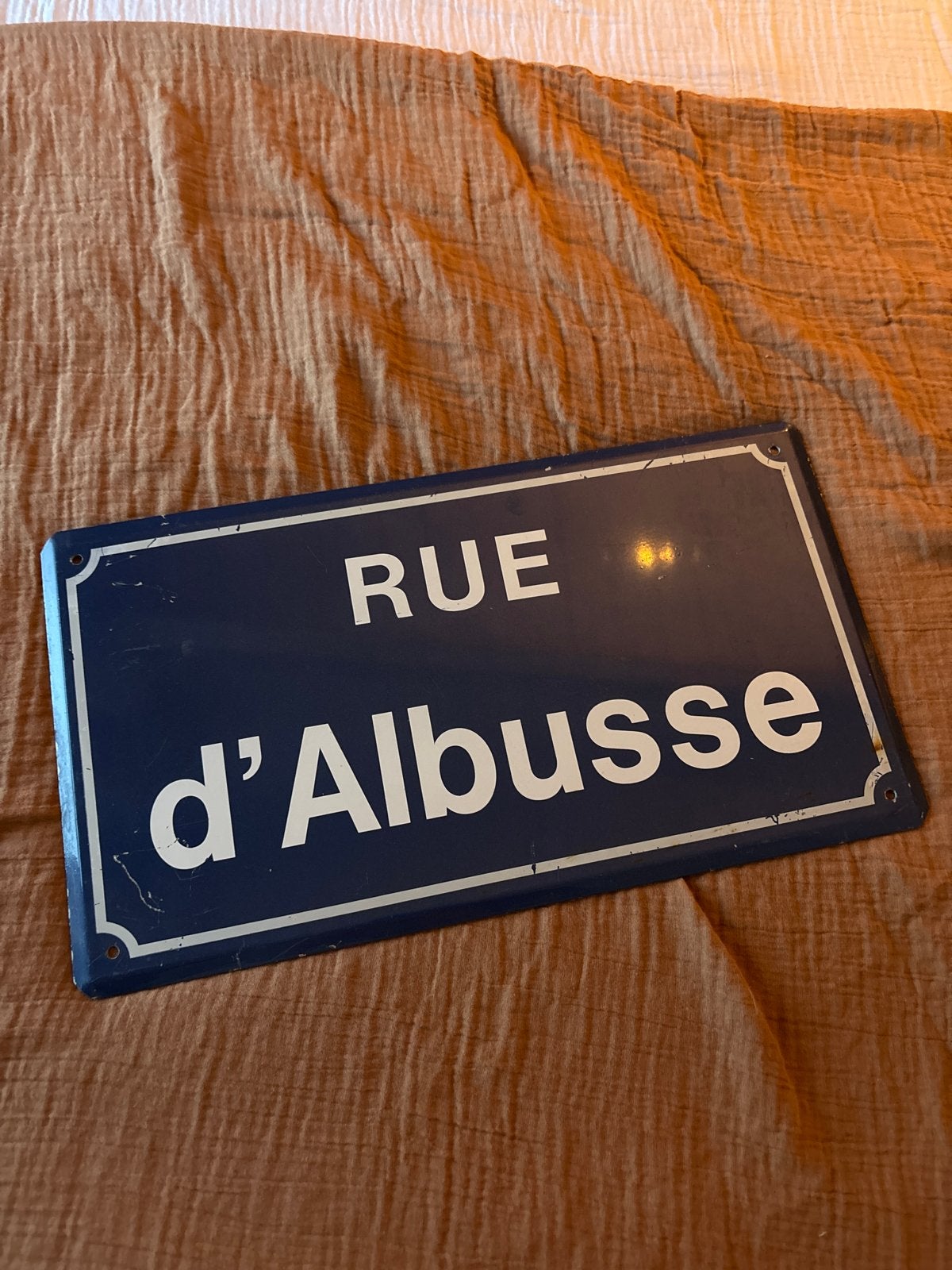 Origineel Frans straatnaambord 'Rue d'Albusse', Ophalen