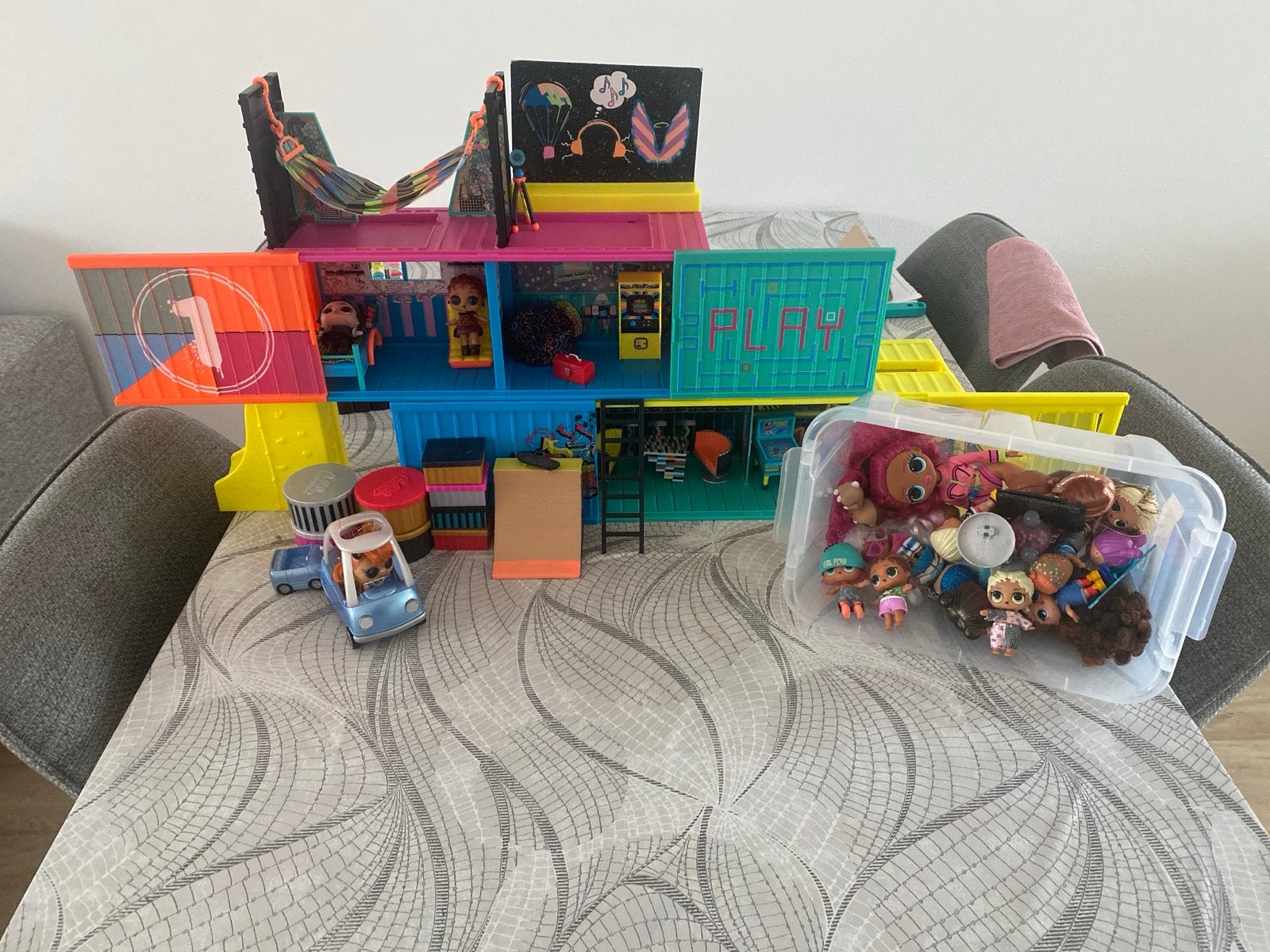 LOL speelhuis met poppen en accessoires, Ophalen, Gebruikt, Overige typen