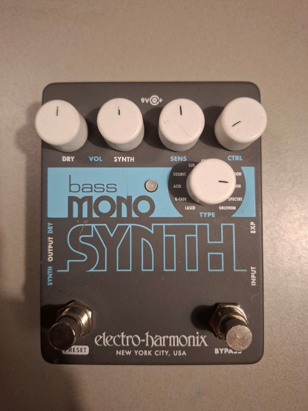 Electro Harmonix Bass Mono Synth Bas Synthesizer Pedaal, Muziek en Instrumenten, Ophalen of Verzenden, Zo goed als nieuw, Overige typen