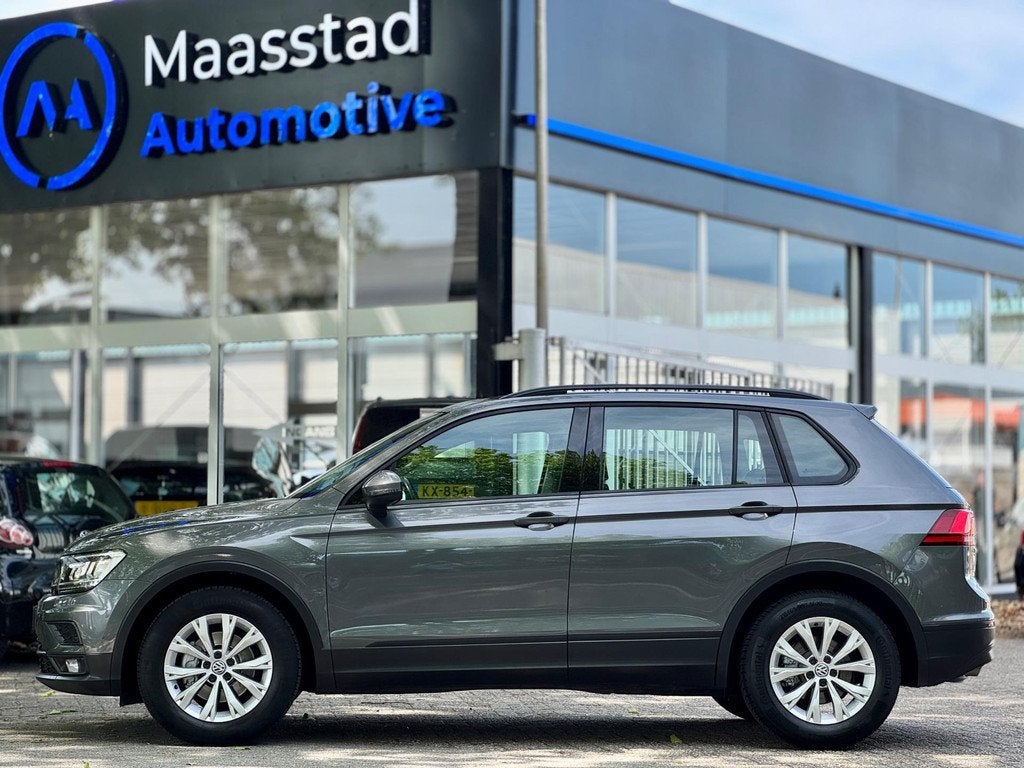Volkswagen Tiguan 1.4 TSI ACT Aut Lane ass Volledig onderhou, Euro 6, 4 cilinders, SUV of Terreinwagen, 17 km/l