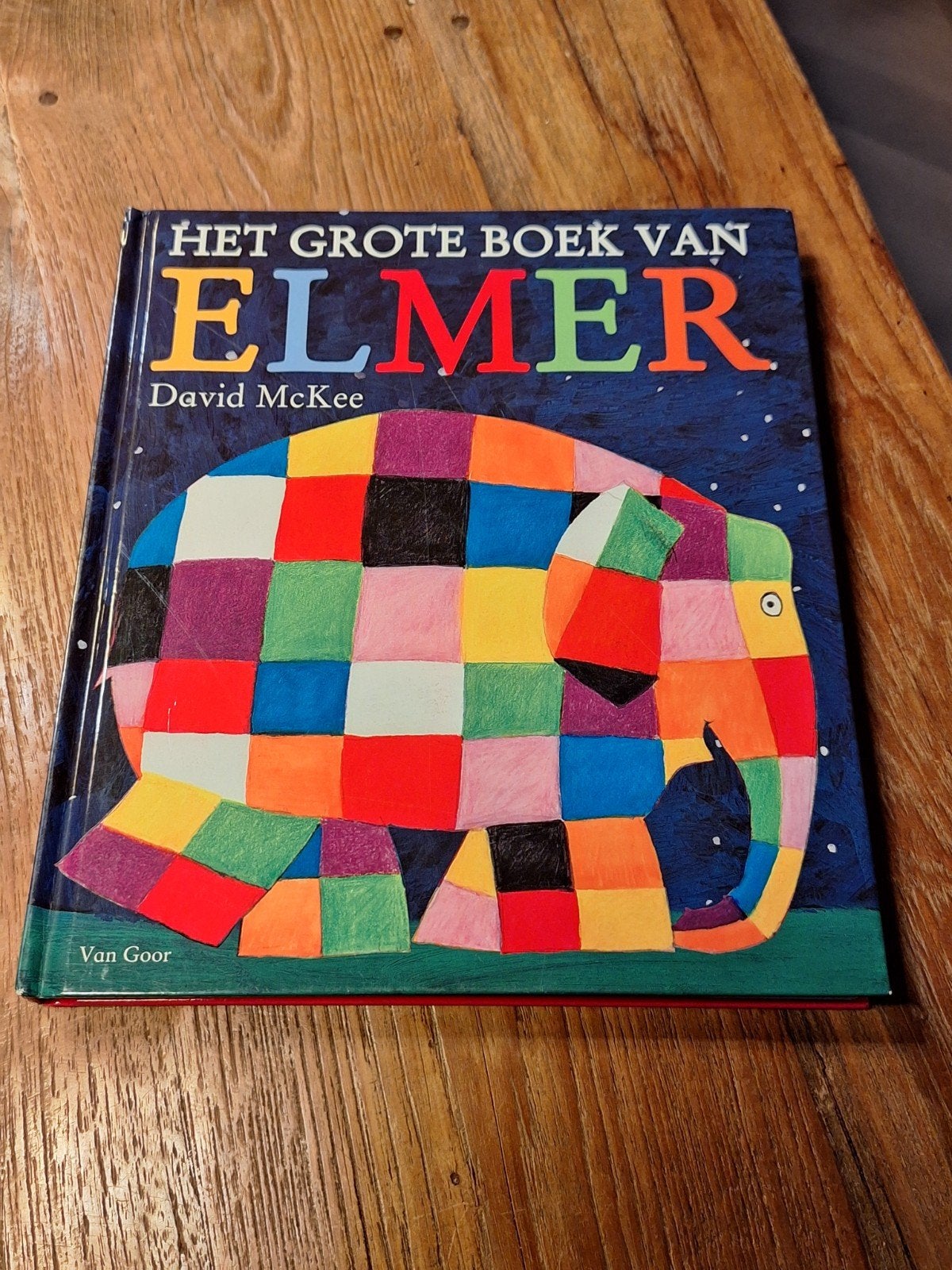 Het Grote Boek van Elmer - David McKee, Boeken, Fictie algemeen, Jongen of Meisje, Ophalen of Verzenden, Zo goed als nieuw