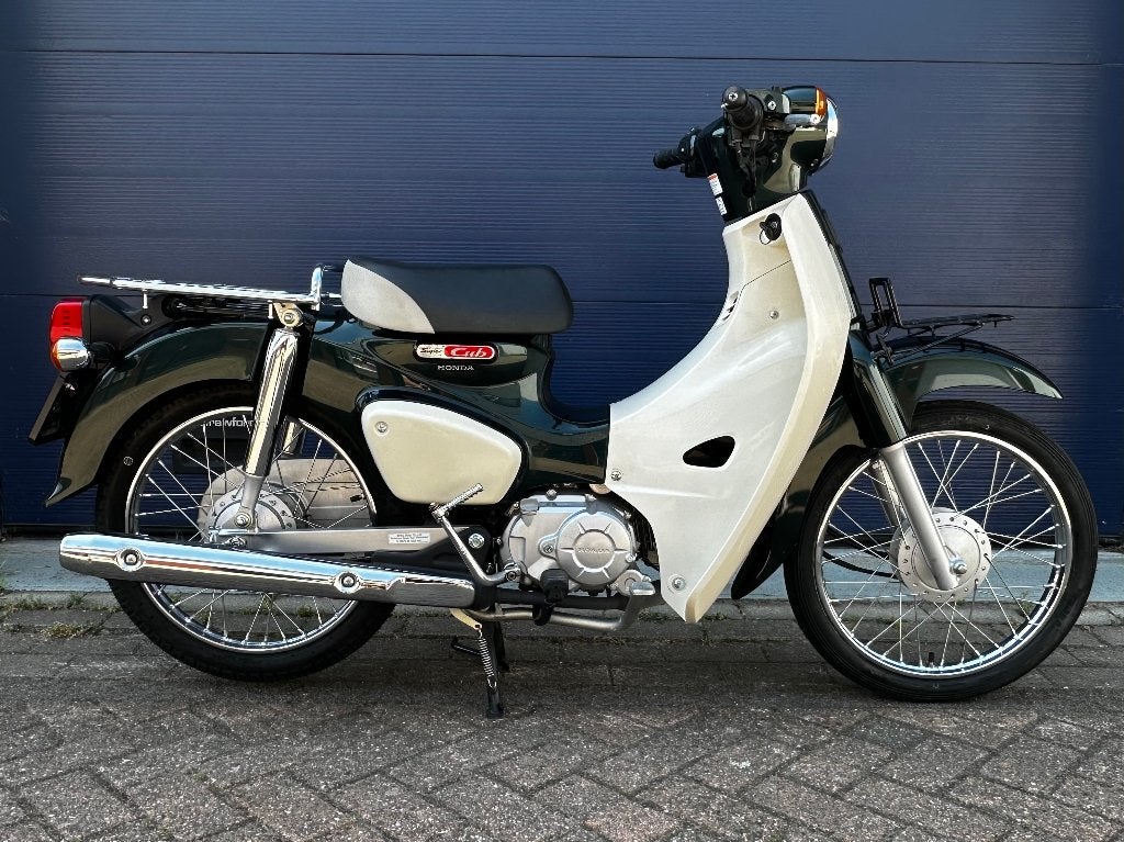 Honda C50 Super Cub | Tasmania Green | 2021 | NL Kenteken, Ophalen, Overige modellen, 49 cc, Zo goed als nieuw