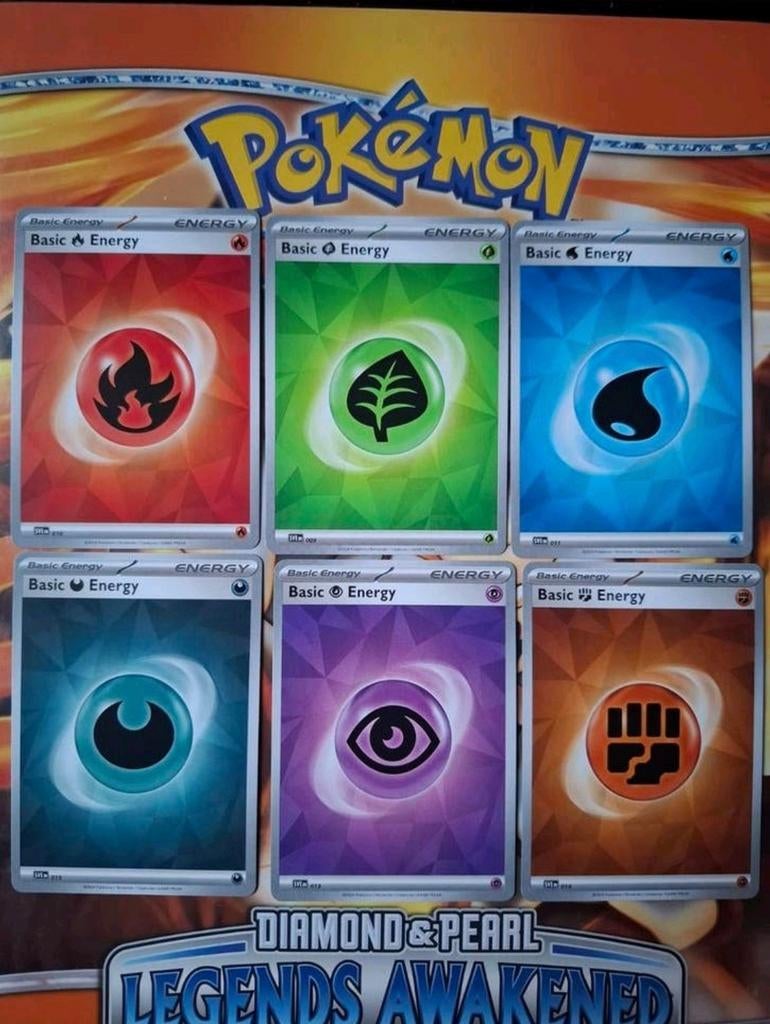 Energy set Scarlet & violet nm, Ophalen of Verzenden, Zo goed als nieuw, Meerdere kaarten