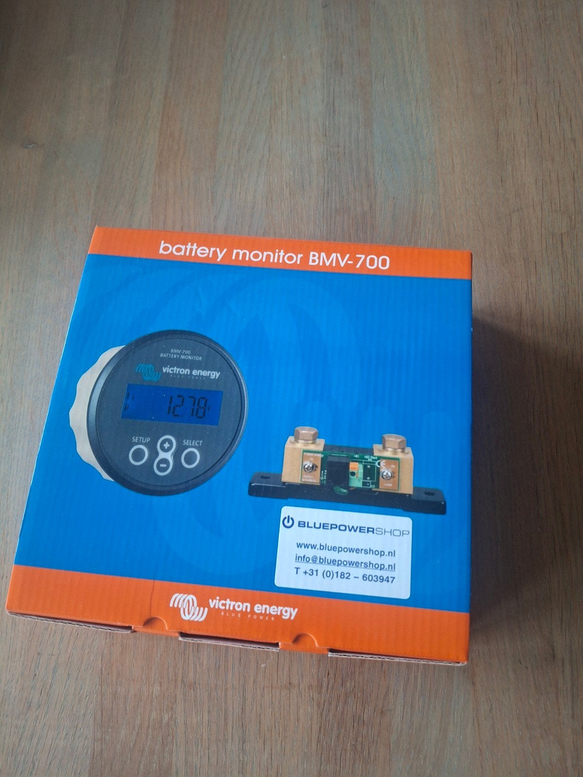 Victron Energy BMV-700 Accu Monitor met shunt -Nieuw in doos, Ophalen of Verzenden, Nieuw