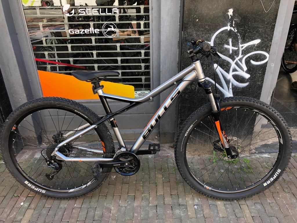 Fietshokje Houtplein: Bulls Scharptail 3 MTB, Gebruikt, Hardtail, Heren, Niet ingevuld