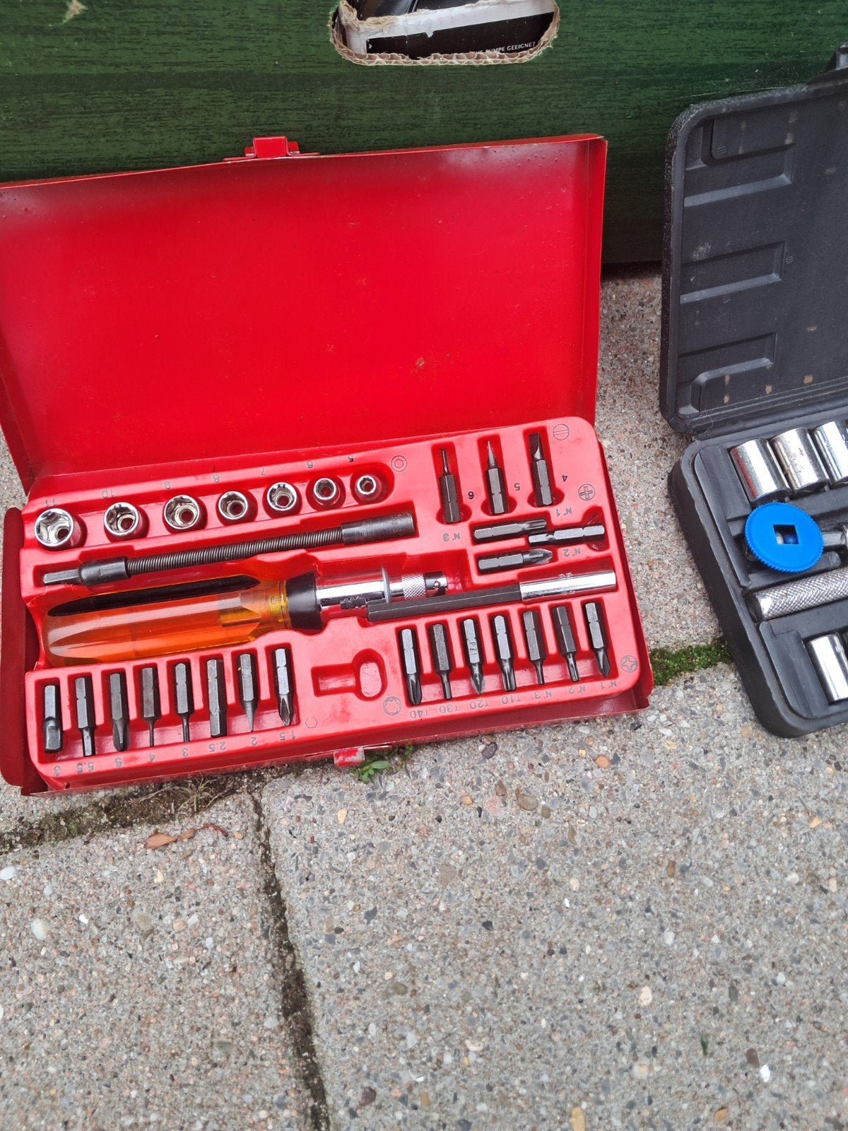 Foto 7 van Grote partij gereedschap: handgereedschap en elektrisch