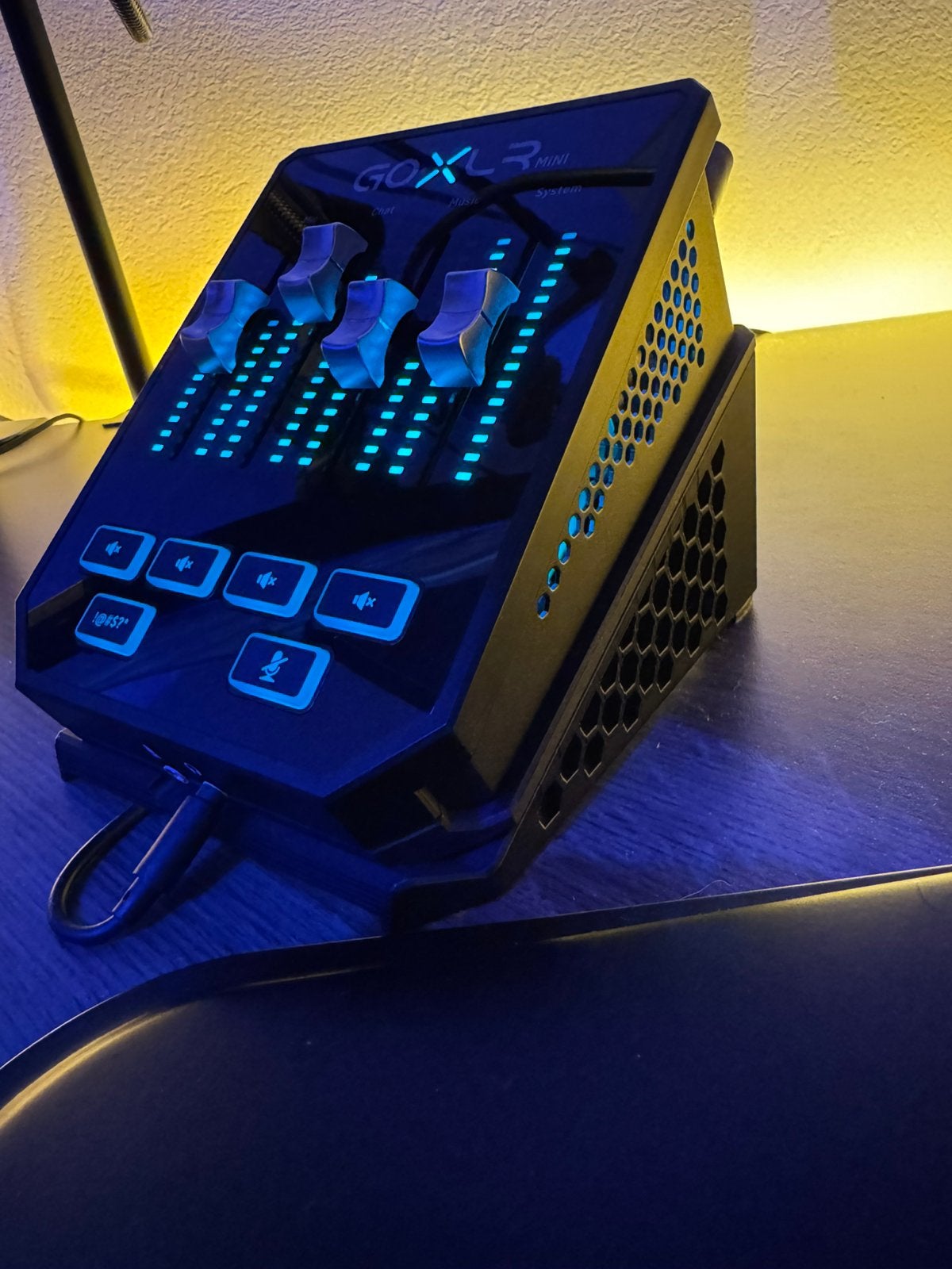 Go xlr (mini) stand, Ophalen of Verzenden, Nieuw, Minder dan 5 kanalen