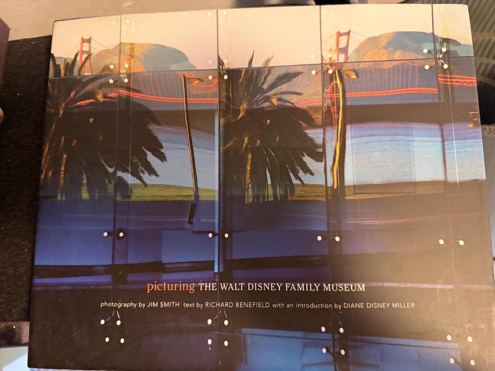 Picturing The Walt Disney Family Museum Fotoboek, Verzamelen, Disney, Ophalen of Verzenden, Zo goed als nieuw