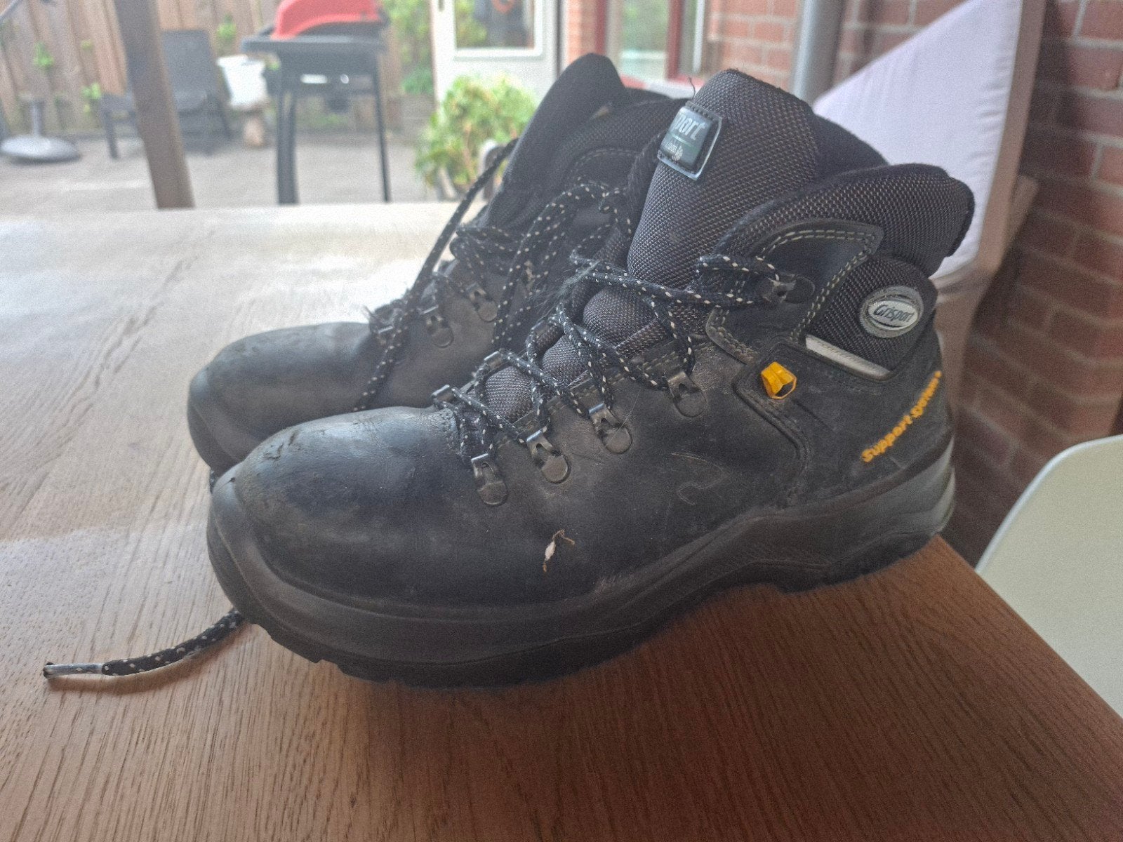 GRISPORT Maat 42 werkschoenen, Ophalen