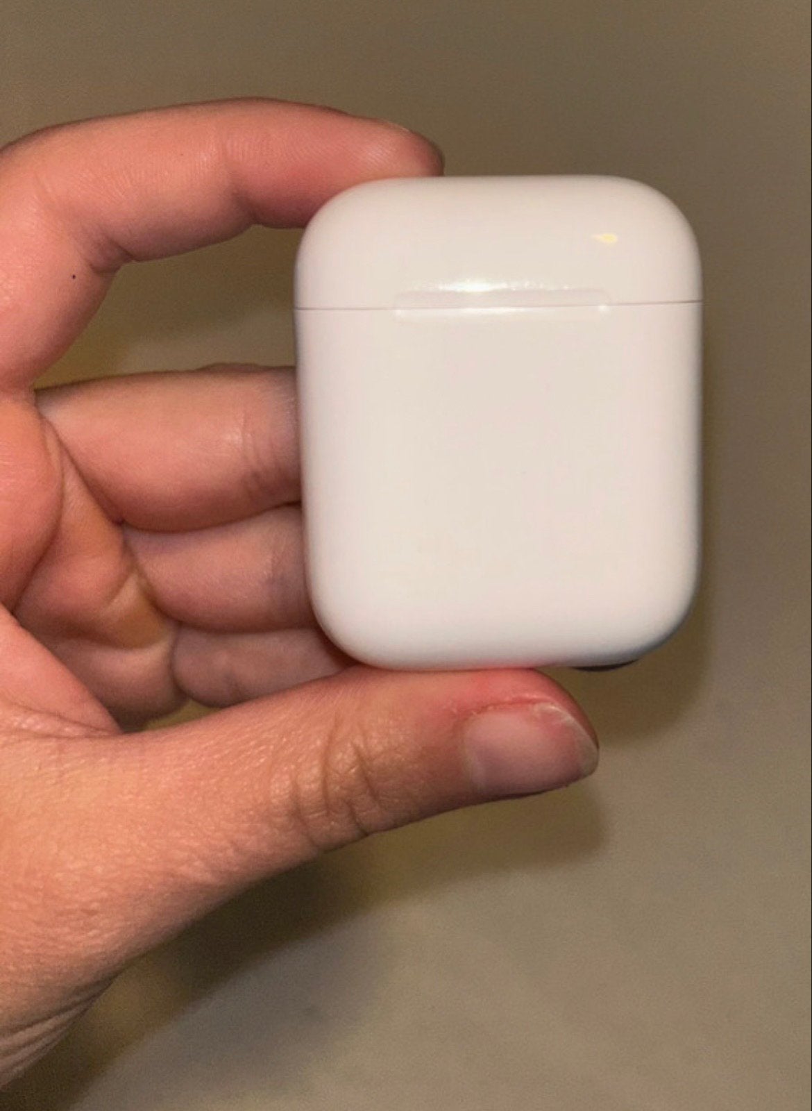 AirPods 2 met Ideal of Sweden hoesje - Goede staat, Ophalen of Verzenden, Gebruikt, Overige merken, Draadloos