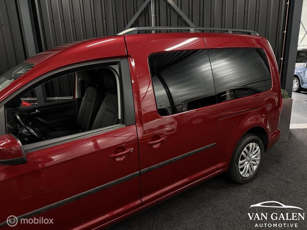 Volkswagen Caddy Maxi 1.4 TSI Highline 7p Leder|Trekhaak|VOL, Auto's, Voorwielaandrijving, 12 maanden, 125 pk, Gebruikt