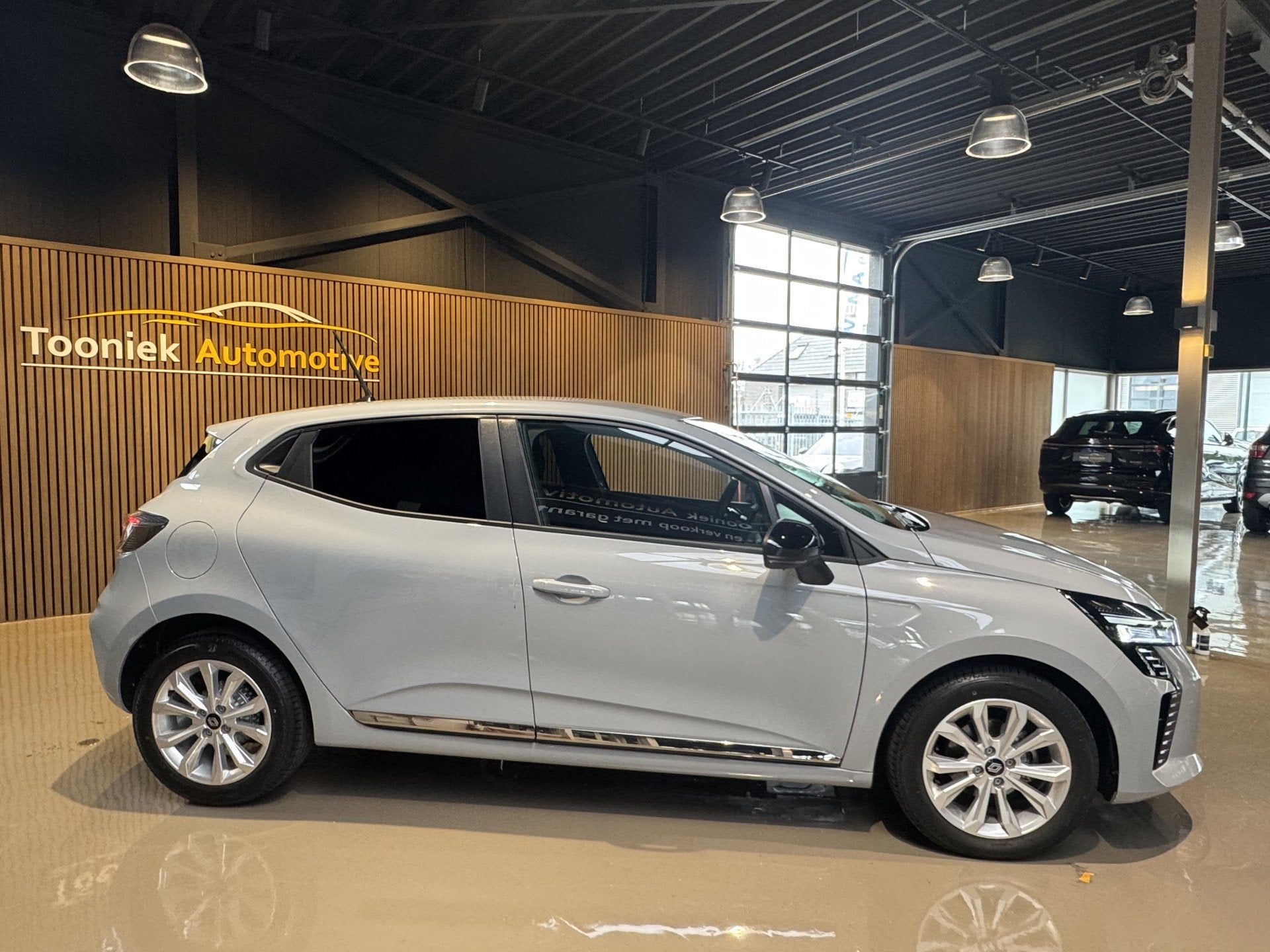 Renault Clio 1.6 TCe 90 GPF techno Automaat, Airco, Navigati, Stof, Gebruikt, Origineel Nederlands, Bedrijf