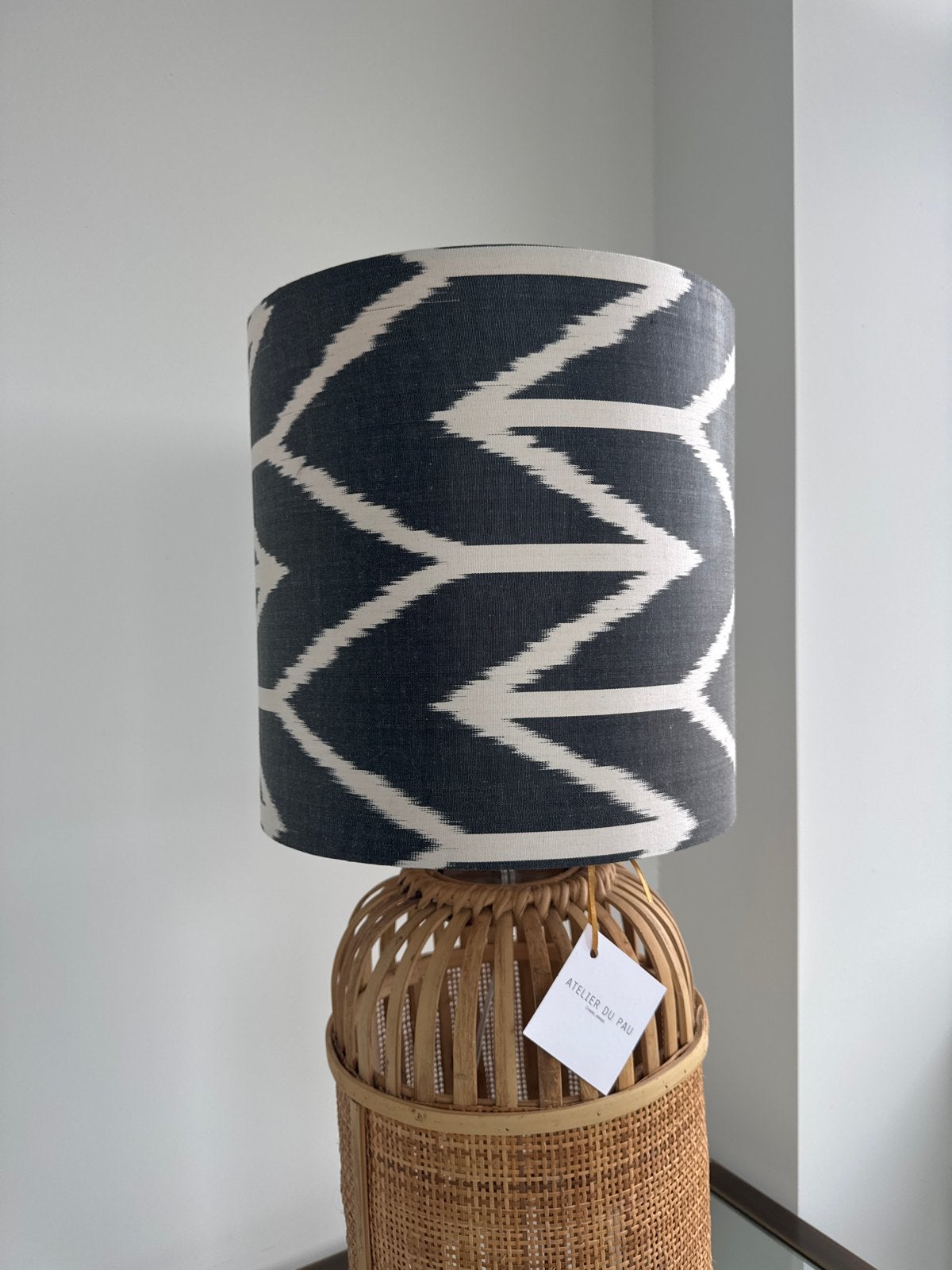 Stijlvolle lampenkap met Ikat patroon NIEUW, Ophalen, Rond, 30 cm, Textiel