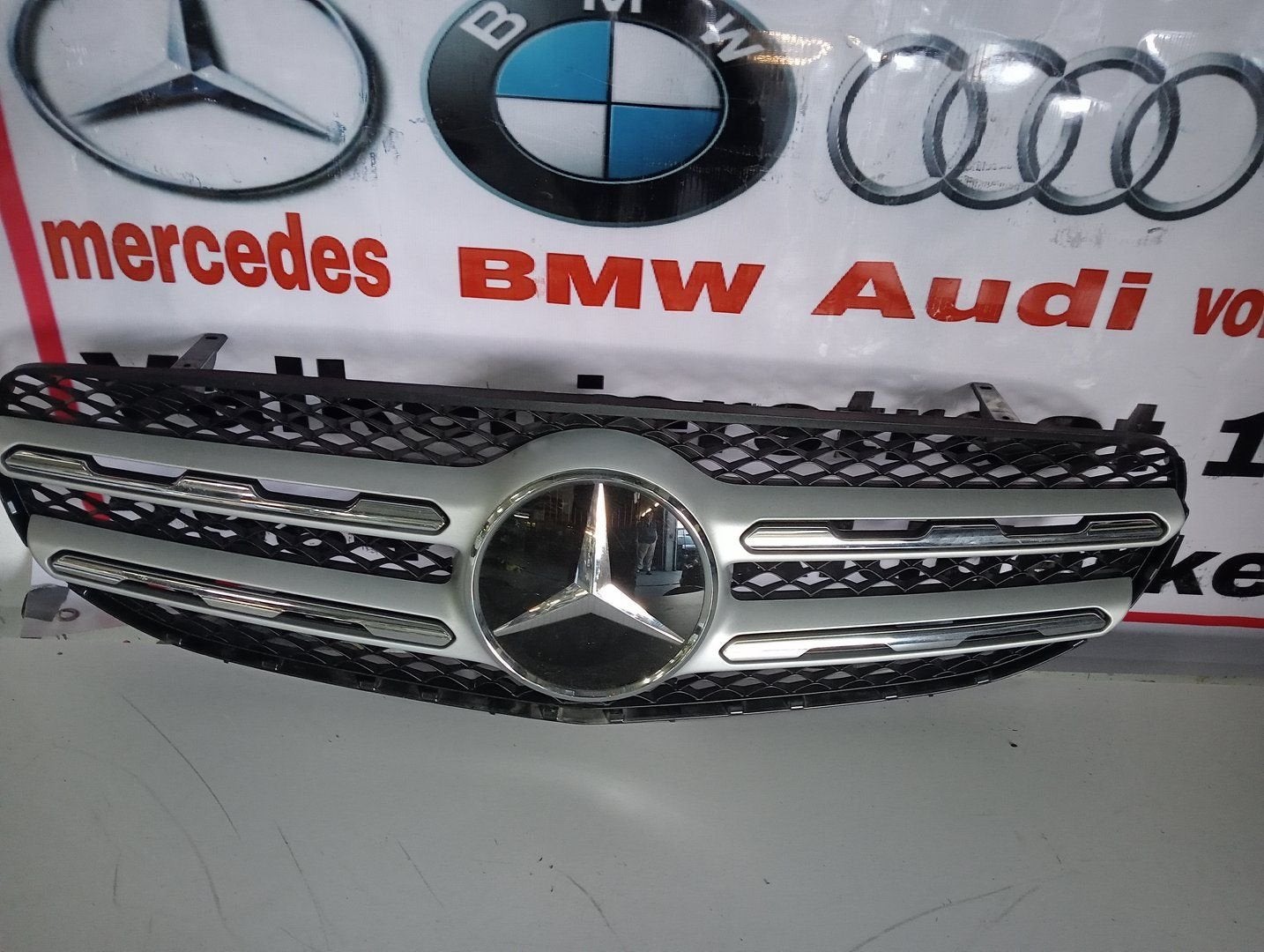 Mercedes GLC W253 2016-2019 Gril Origineel A2538800102, Gebruikt, -, Ophalen of Verzenden, -