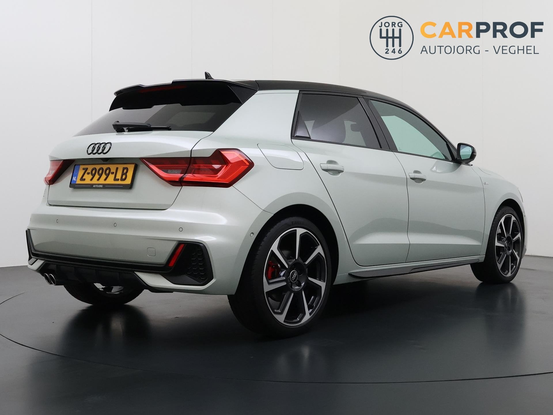 Audi A1 Sportback 40 TFSI S Line Camera | Stoelverwarming |, Auto's, Stof, 4 cilinders, 1984 cc, 49 €/maand