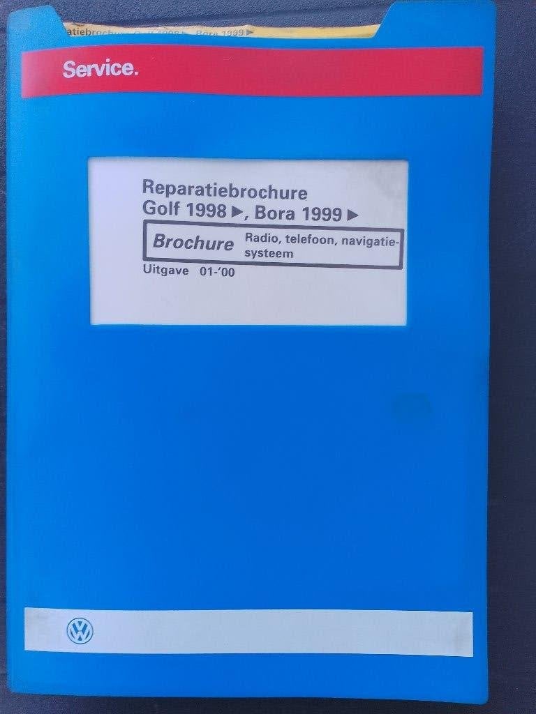 Vw Golf 4 en Bora dealer werkplaatsboek Radio Telefoon Navi, Ophalen of Verzenden, Gelezen, Volkswagen
