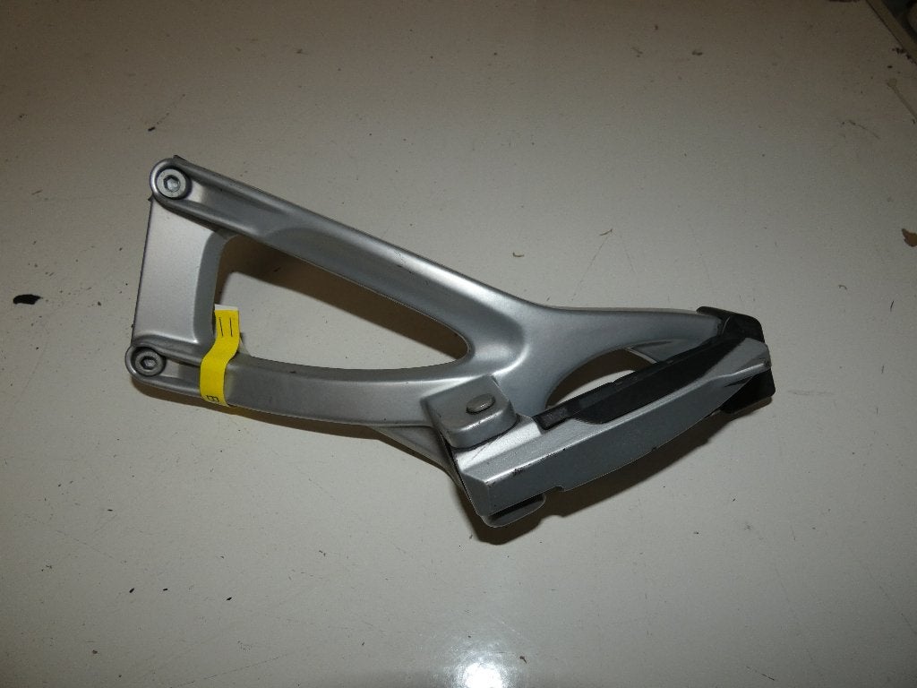 bmw k1200rs  2001-2005  voetsteun achter links  589 k41, Ophalen of Verzenden, Gebruikt