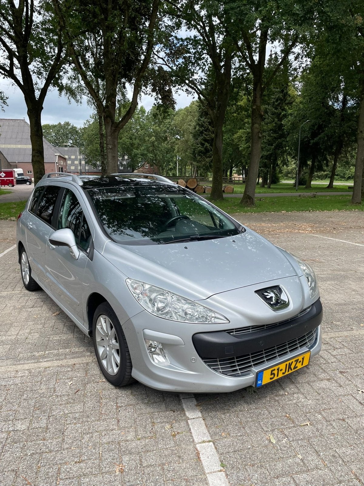 Peugeot 308 1.6 VTI 16V SW 7P 2009 Grijs, Auto's, Peugeot, Voorwielaandrijving, 4 cilinders, 7 stoelen, 1415 kg