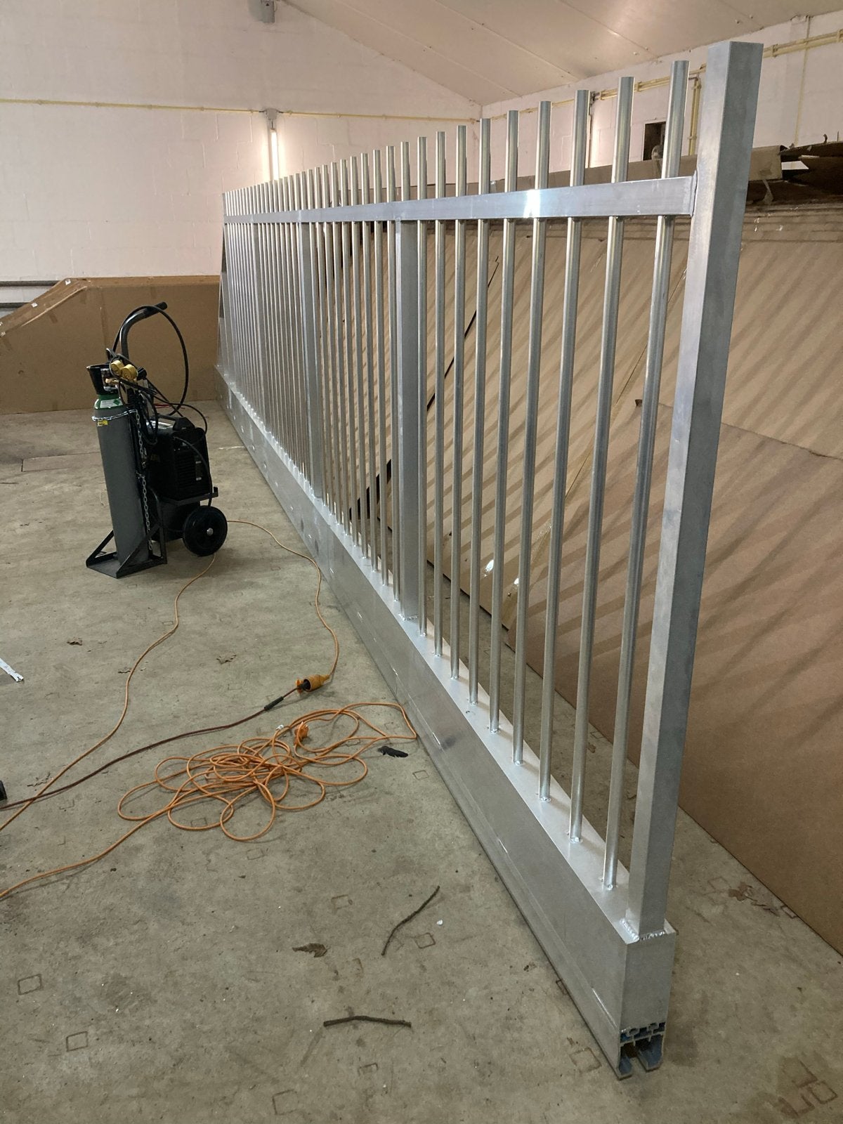 Aluminium Vrijdragende Schuifpoort Kaders - Diverse Maten, Ophalen, Met poort, Spijlenhekwerk, Nieuw