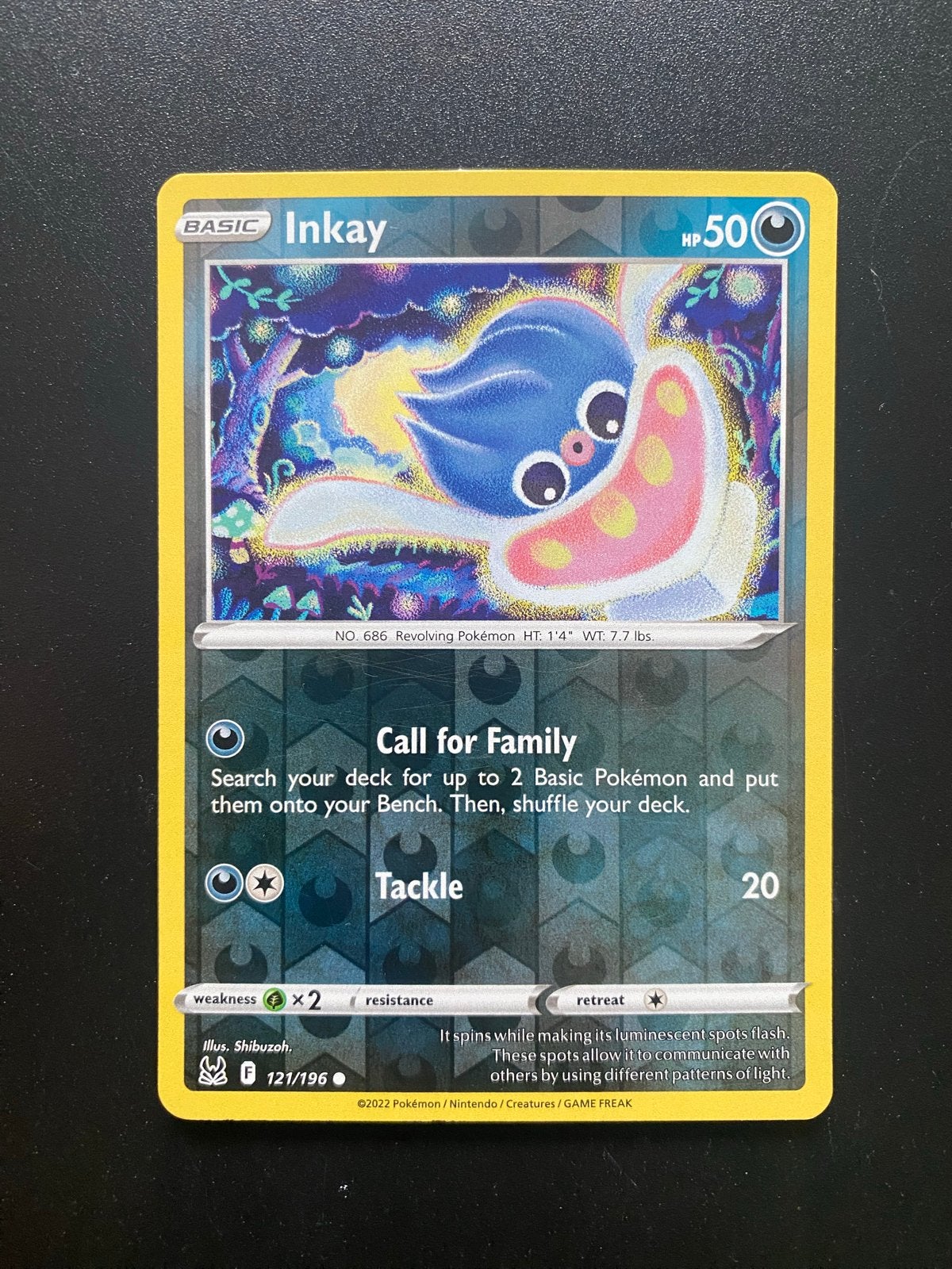 Inkay 121/196 Reverse Holo Pokémon Lost Origin, Ophalen of Verzenden, Zo goed als nieuw, Losse kaart, Foil