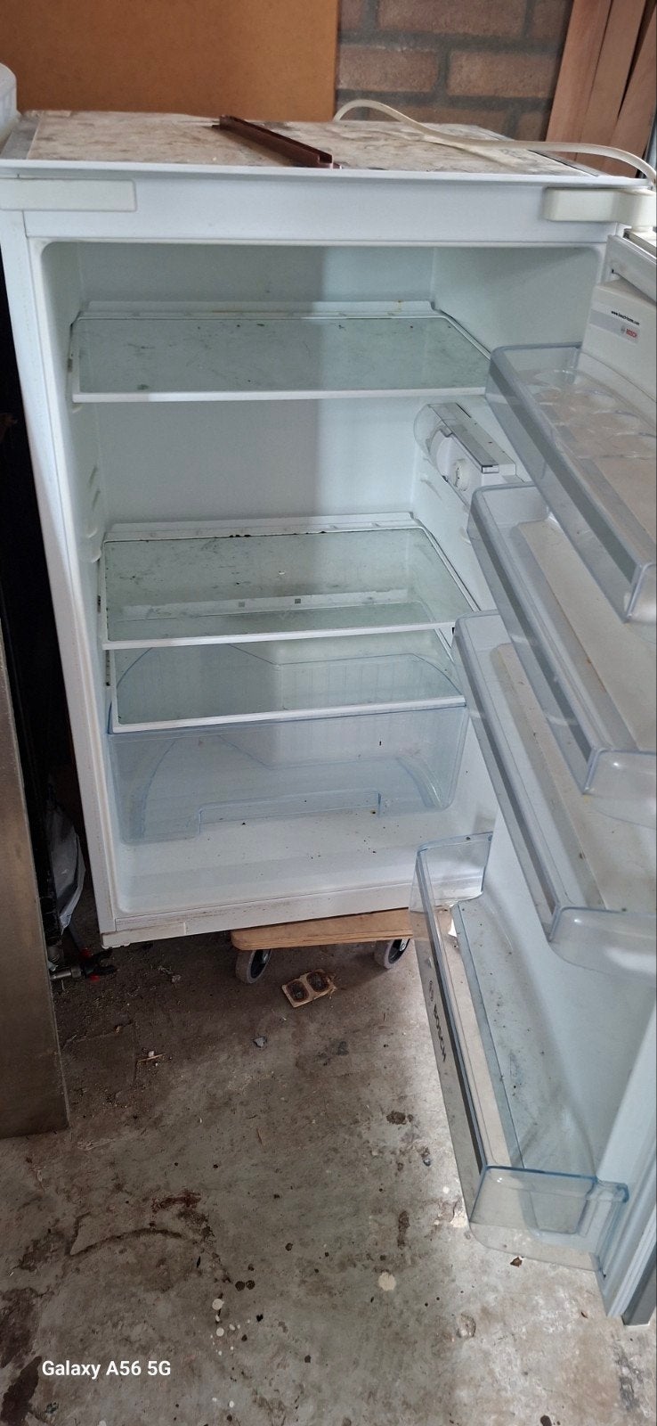 Gratis inbouw tafelmodel koelkast, perfect werkend, Minder dan 85 cm, 100 tot 150 liter, Ophalen of Verzenden, 45 tot 60 cm
