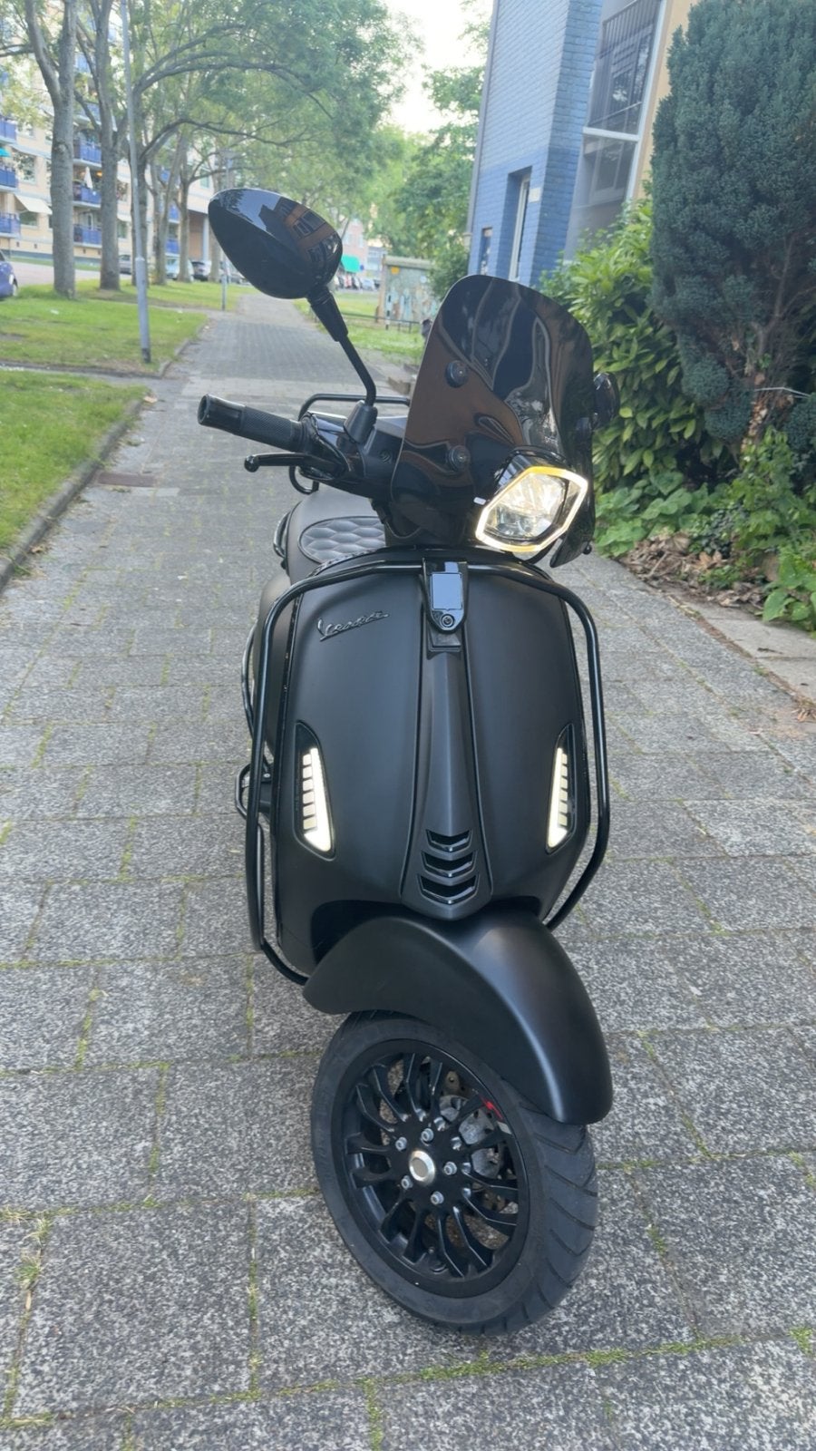 Vespa sprint S brom akrapovic matte zwart, Ophalen of Verzenden, Zo goed als nieuw, Benzine, Overige modellen