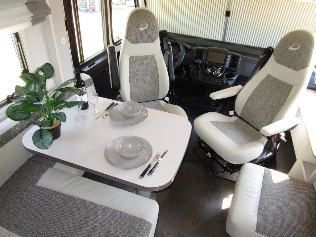 Dethleffs Trend 7057 EB , nu super scherp geprijsd!!!, Ringverwarming, Fiat, Bedrijf, Diesel