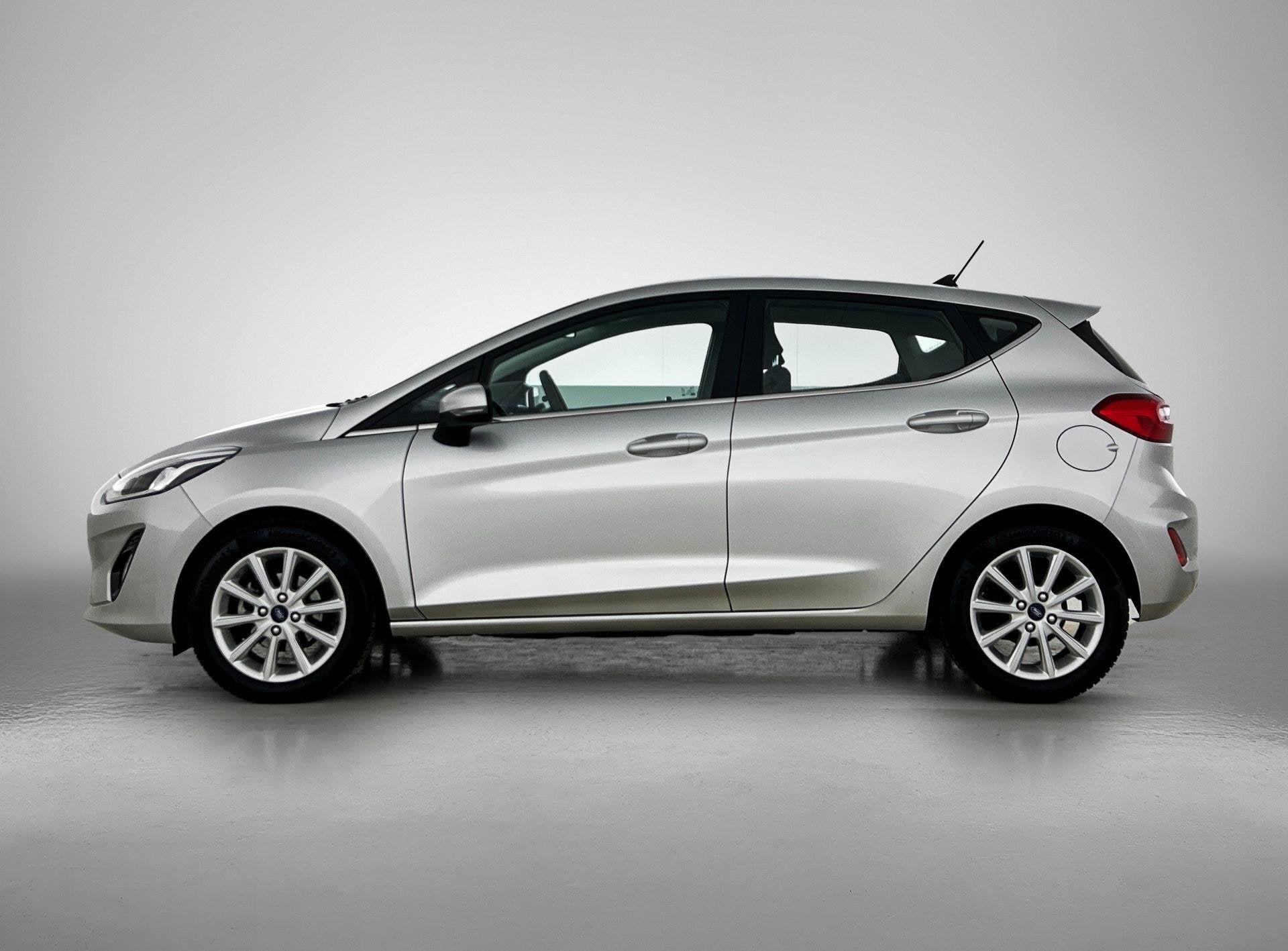 Ford Fiesta Titanium | 95 PK | NAVIGATIE | STOELVERWARMING |, Auto's, Voorwielaandrijving, 12 maanden, Stof, Gebruikt