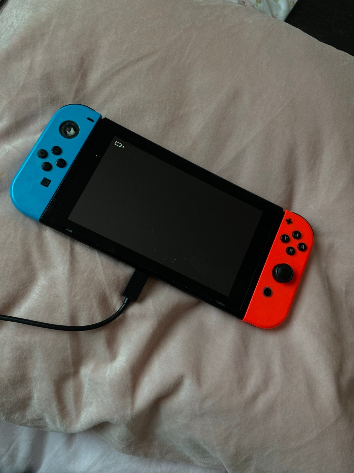 Nintendo Switch - Linker joystick defect, zonder accessoires, Ophalen, Gebruikt, Met 2 controllers, Switch Original