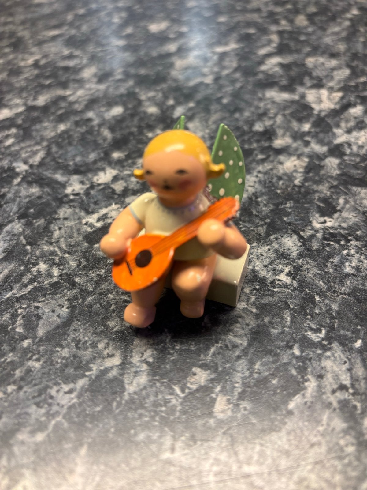 Wendt & Kühn Engel met mandoline/gitaar uit het Ertsgebergte, Ophalen of Verzenden, Gebruikt