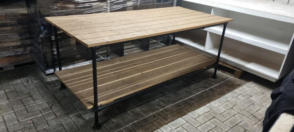 Industriële presentatietafel – hout & steigerbuis – robuust, Huis en Inrichting, Tafels | Eettafels, Ophalen, 200 cm of meer, 50 tot 100 cm