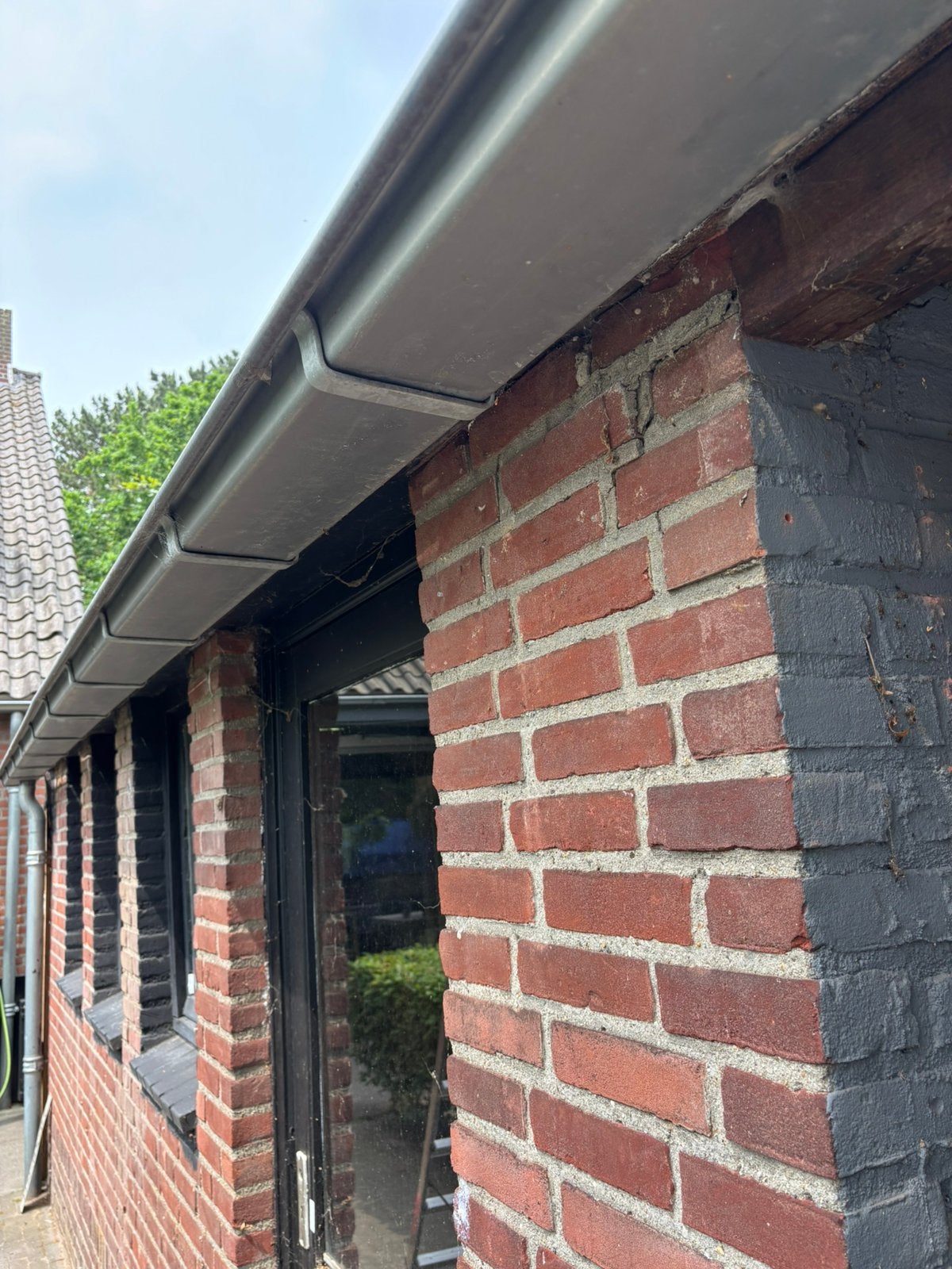 Zinken dakgoot, 10 meter lang met beugels, Ophalen, Zo goed als nieuw, Zink, 80 mm of meer