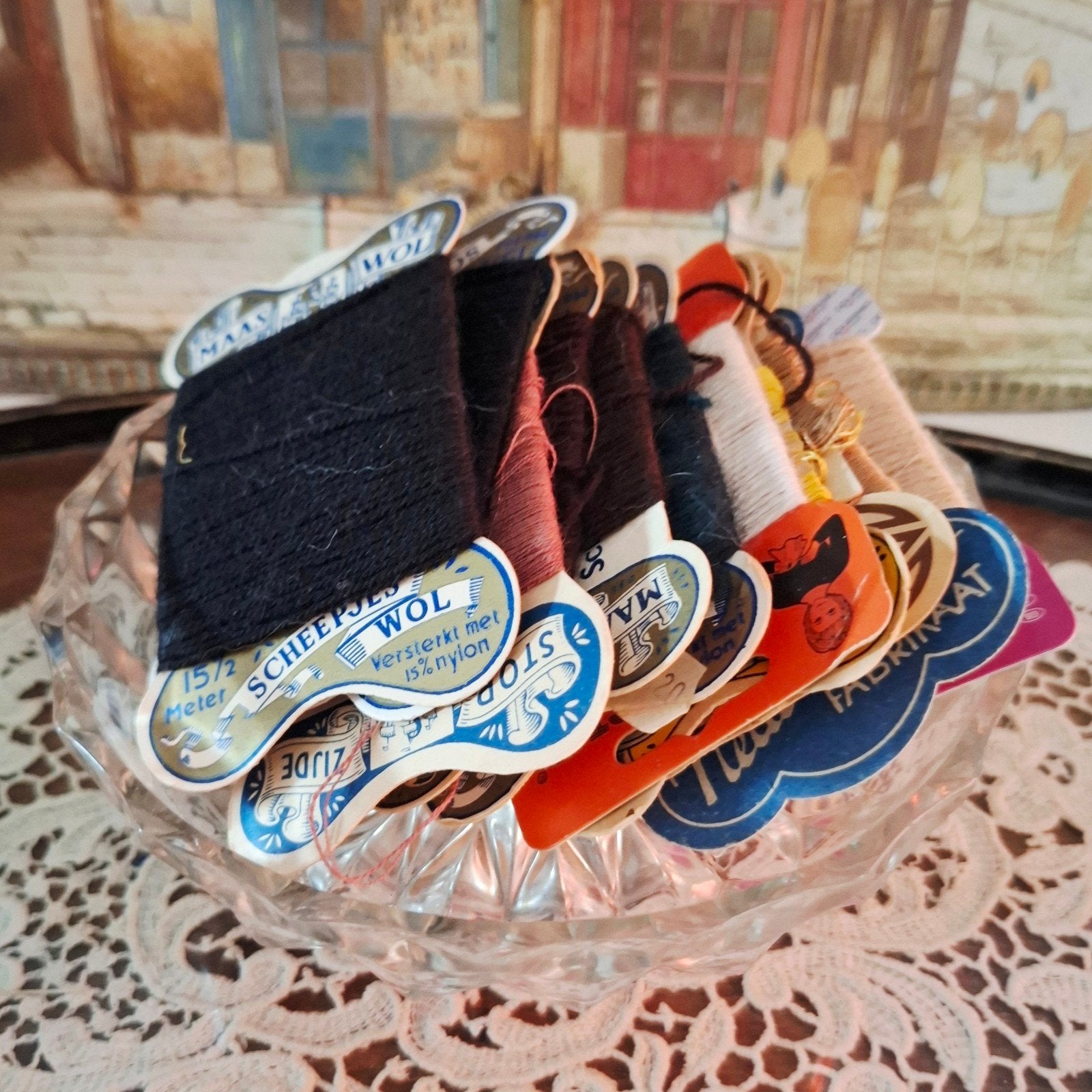 Set van 11 kaartjes met vintage (stop)garen, Gebruikt, Ophalen of Verzenden, Garen of Naald(en), Onbekend