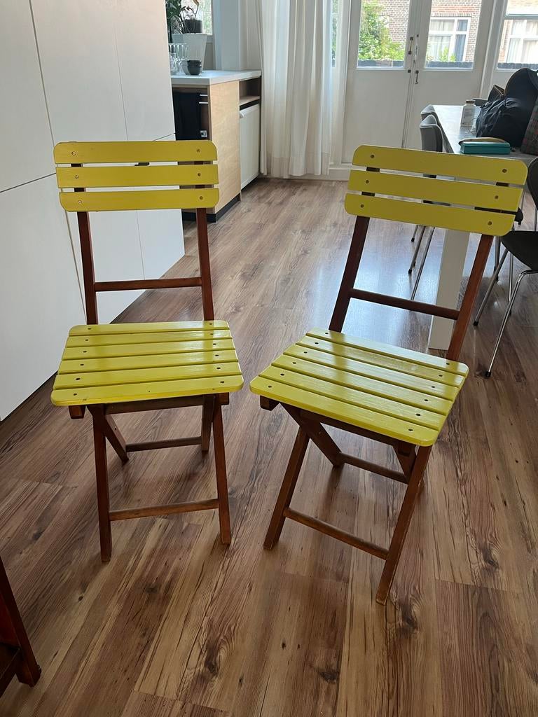 Set van 2 houten bistro stoeltjes - Geel, Ophalen, Zo goed als nieuw, Hout, Inklapbaar