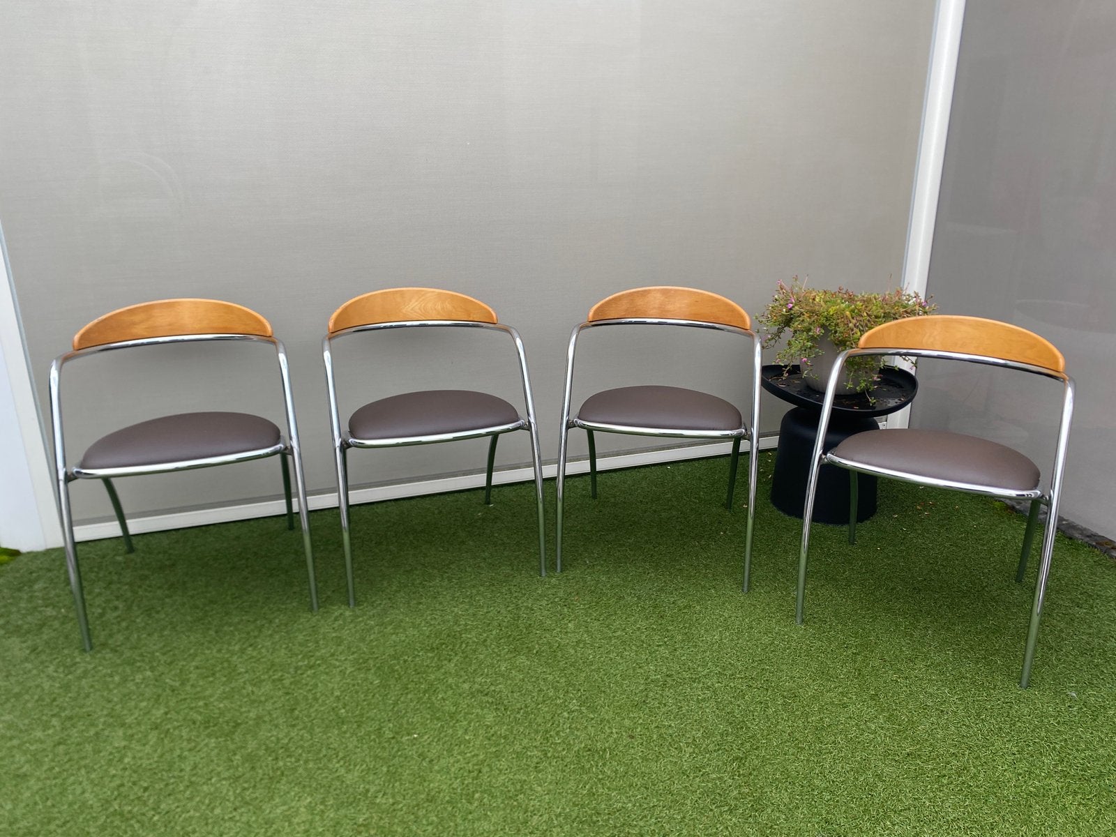 4 stuks vintage Effezeta italiaanse stoelen, Ophalen, Zo goed als nieuw, Bruin, Vier