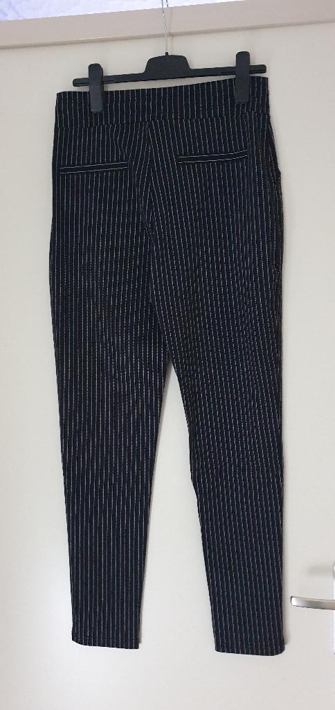 Nieuw Travelstof broek Nicolette Kluijver maat L, Zwart, Maat 42/44 (L), Nieuw, Lang