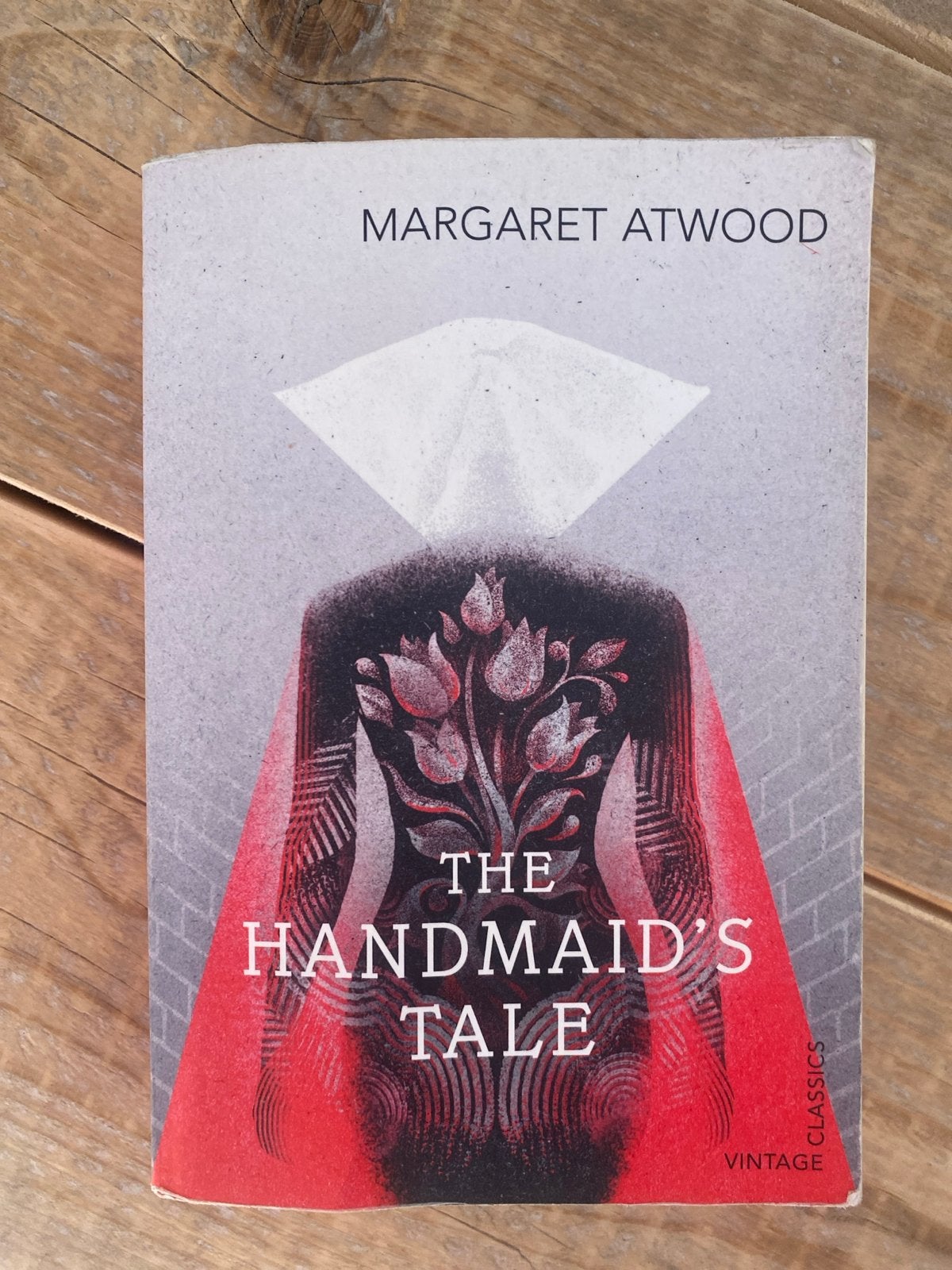 The Handmaid's Tale - Margaret Atwood (Vintage Classics), Ophalen of Verzenden, Zo goed als nieuw, Europa overig