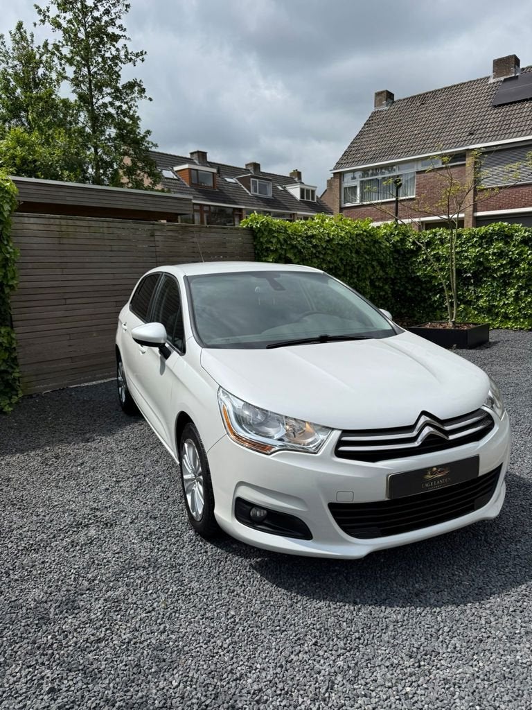 Citroen C4 1.2 PureTech Ligne Business, Auto's, Stof, Euro 6, 1199 cc, Wit