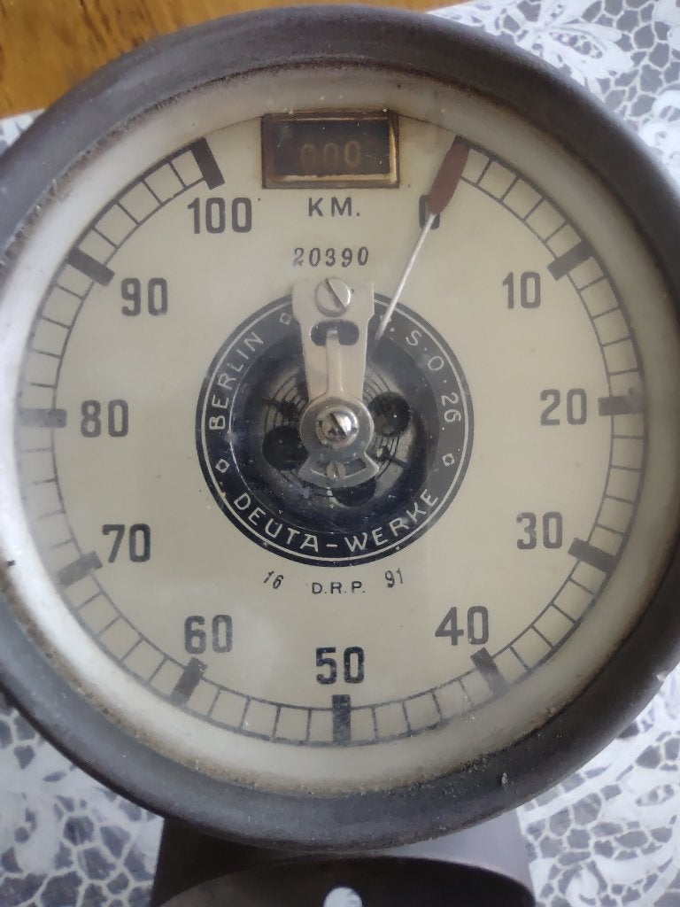 antieke km teller deuta-werke Berlijn, Ophalen of Verzenden, Nieuw, Oldtimer onderdelen