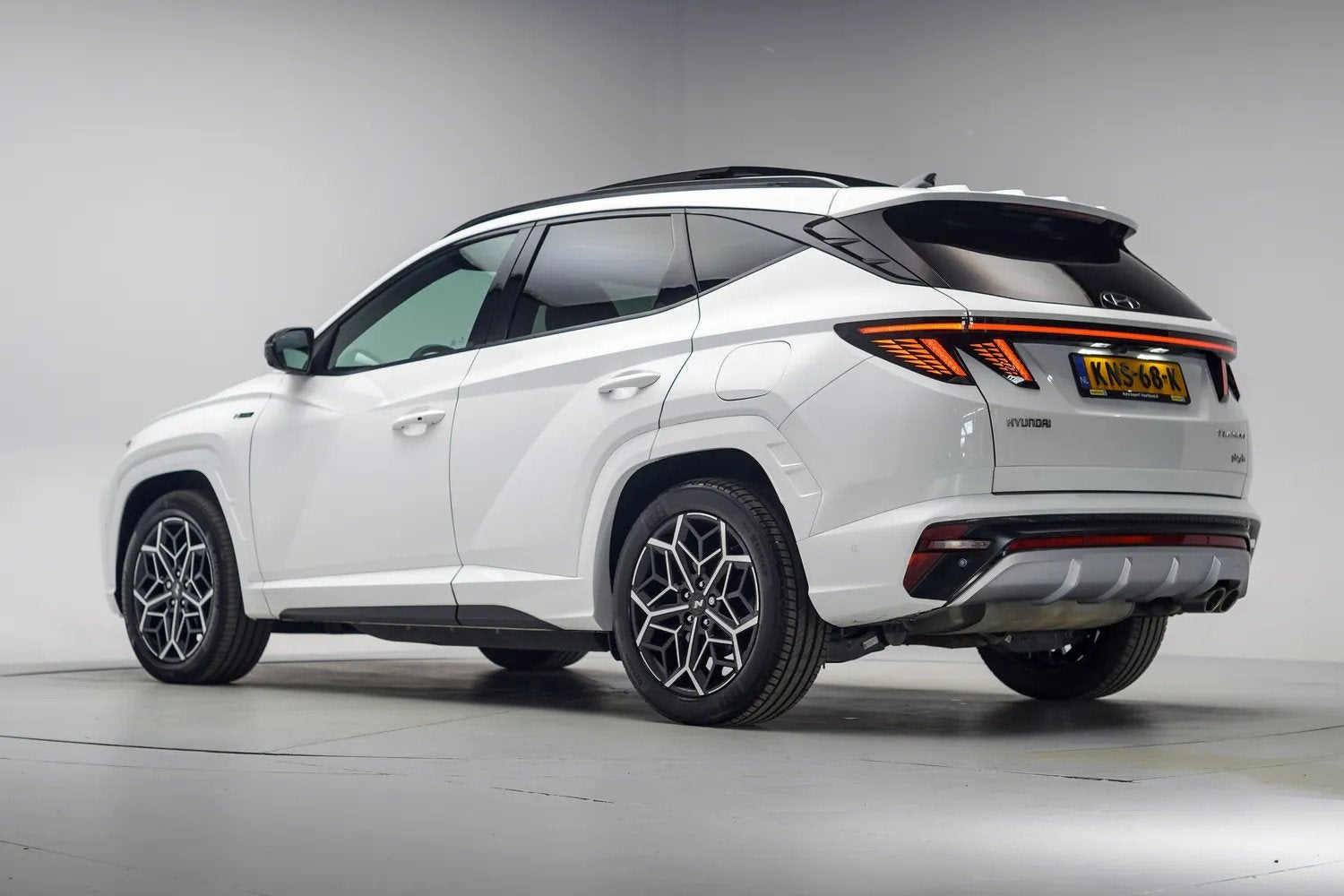 Hyundai Tucson 1.6 T-GDi PHEV 265pk N Line Sky 4WD [ Panoram, Auto's, Hyundai, Automaat, 1350 kg, Gebruikt, 4 cilinders
