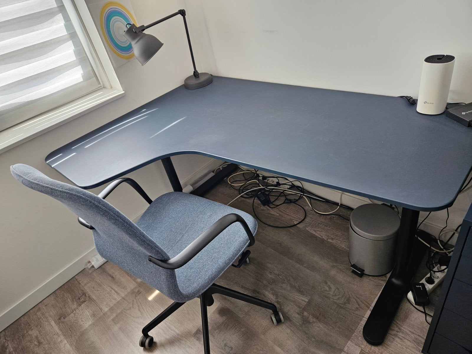 Hoekbureau blauw met bureaustoel, links 1.60x1.10m, Ophalen, Gebruikt, Blauw, Hoekbureau