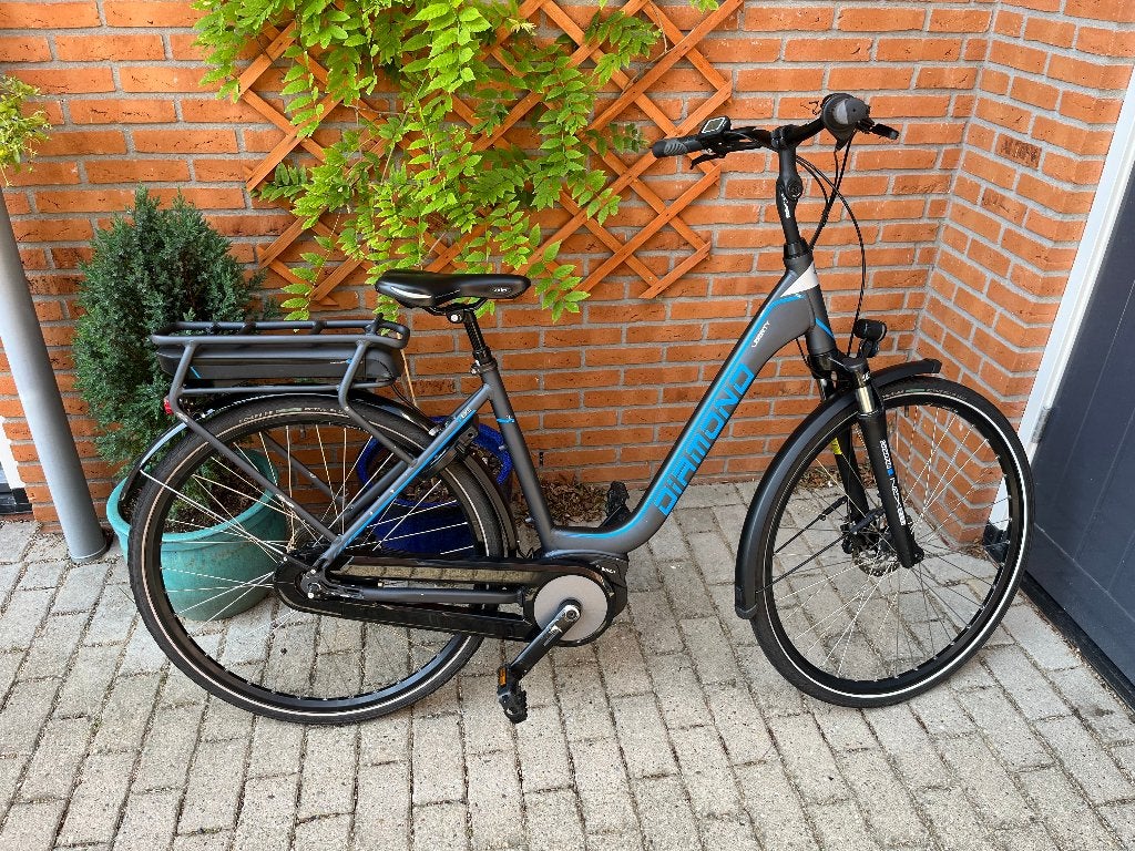 Elektrische damesfiets. Diamond Liberty 28.0 inch, Gebruikt, 51 tot 55 cm, 50 km per accu of meer, Ophalen