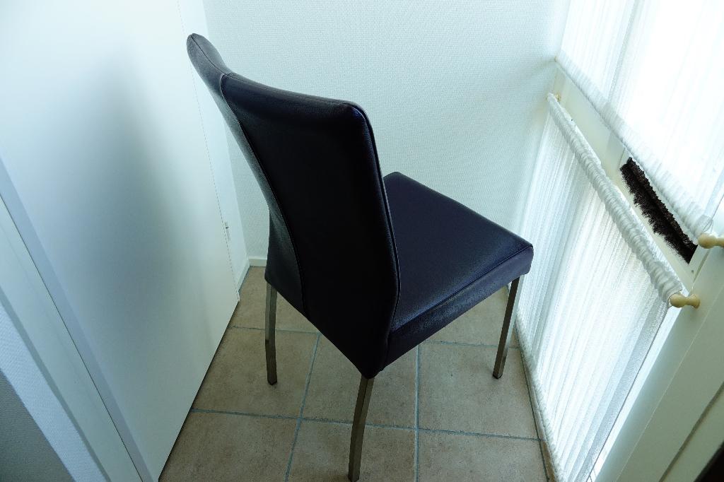 4 keurige leren Just Design stoelen, Ophalen, Gebruikt, Overige kleuren, Eethoekstoel